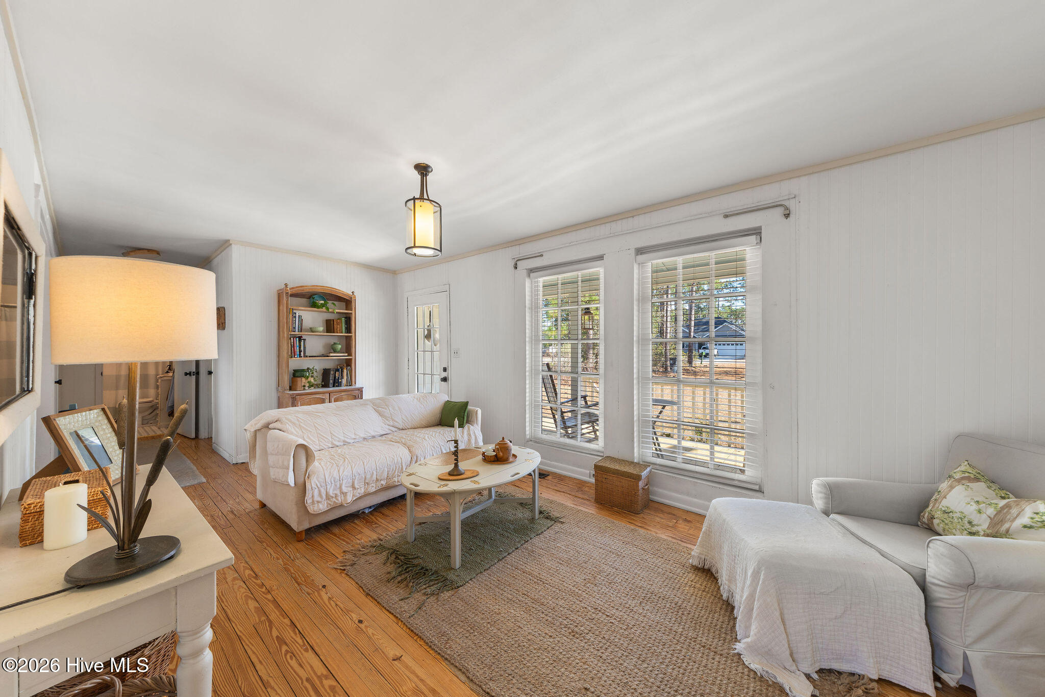 100555038 | Photo 12