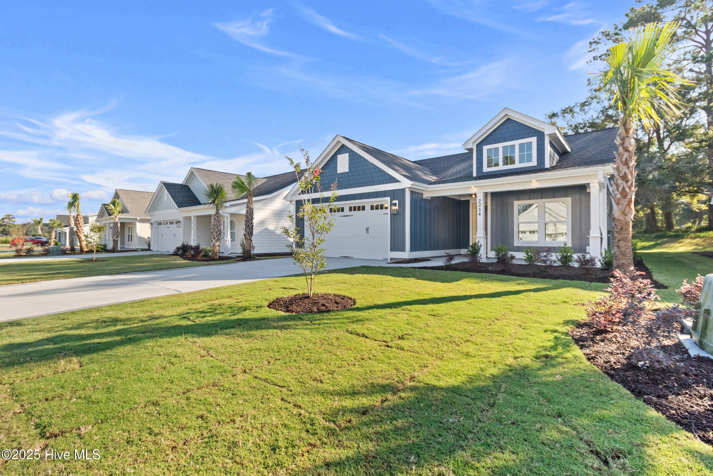 2054 Greenside Manor Drive SW, Ocean Isle Beach, NC 28469 – photo 5: 2054 Greenside Manor