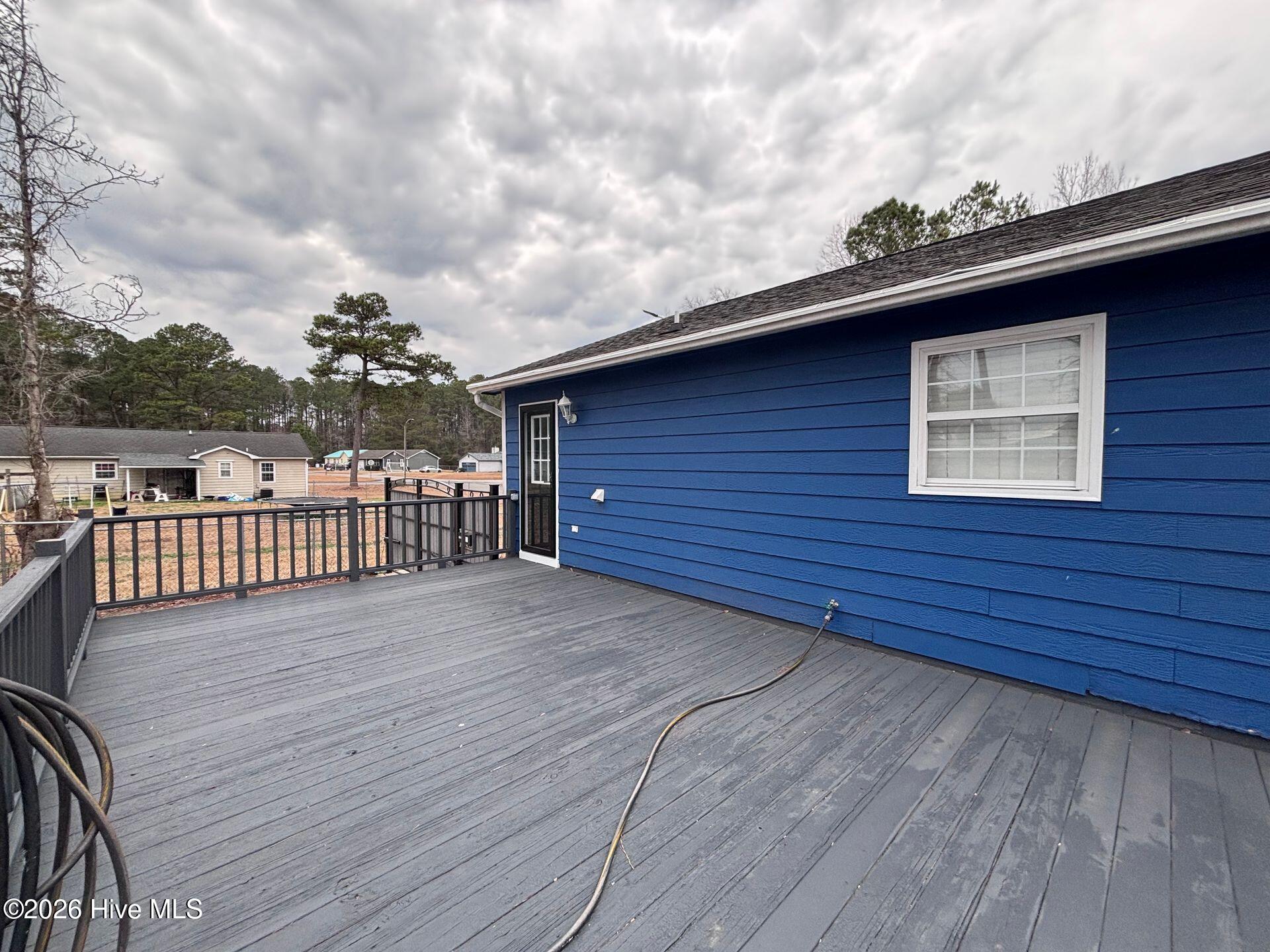 100555707 | Photo 22