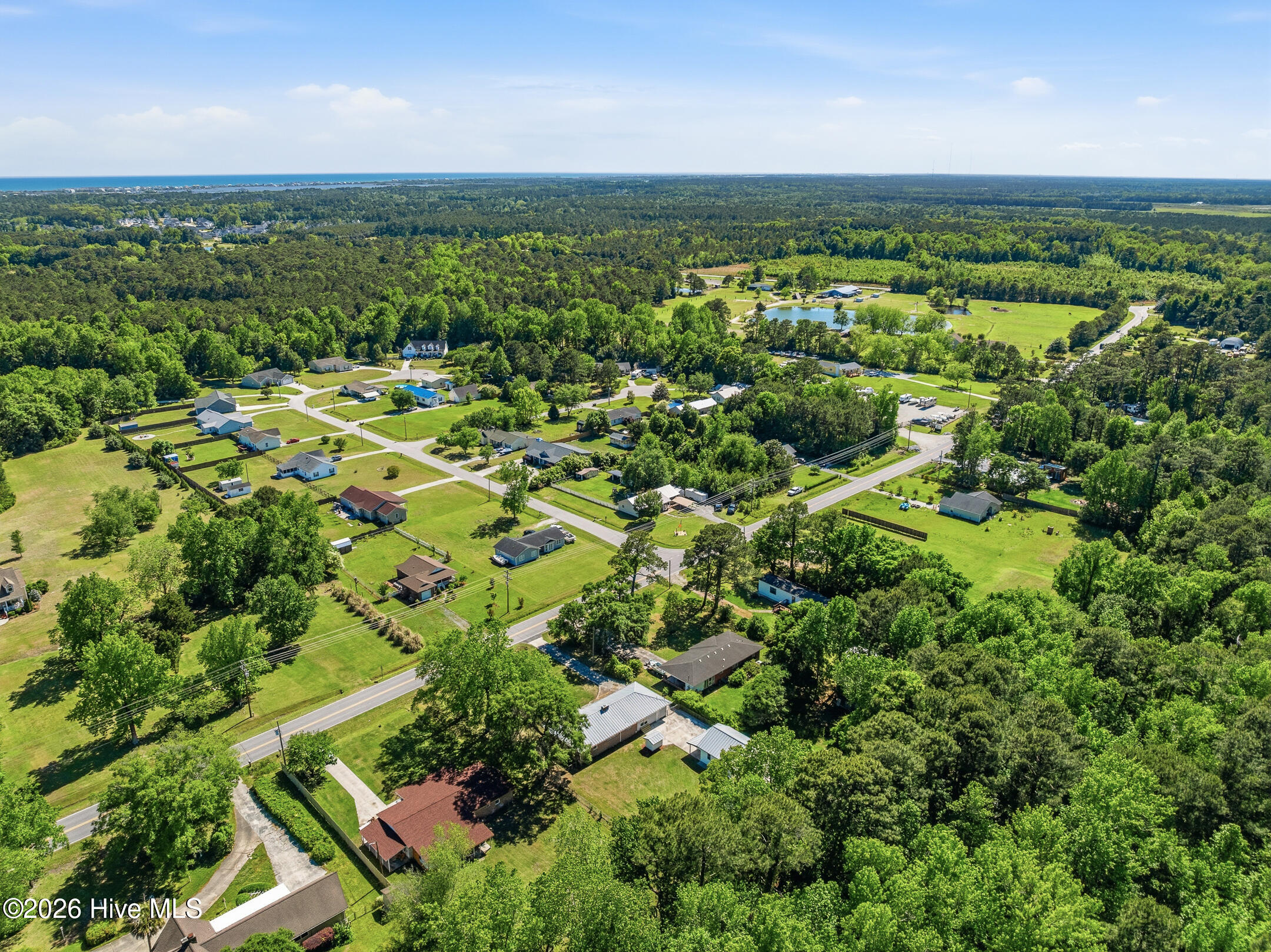 100570664 | Photo 55