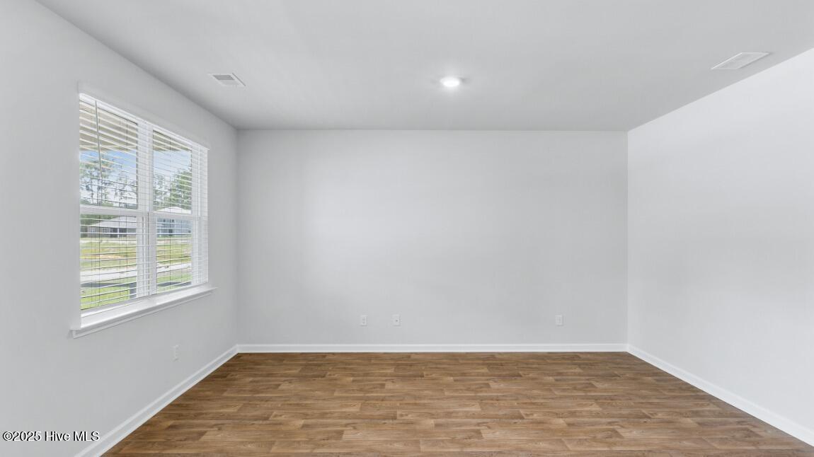 100565465 | Photo 12