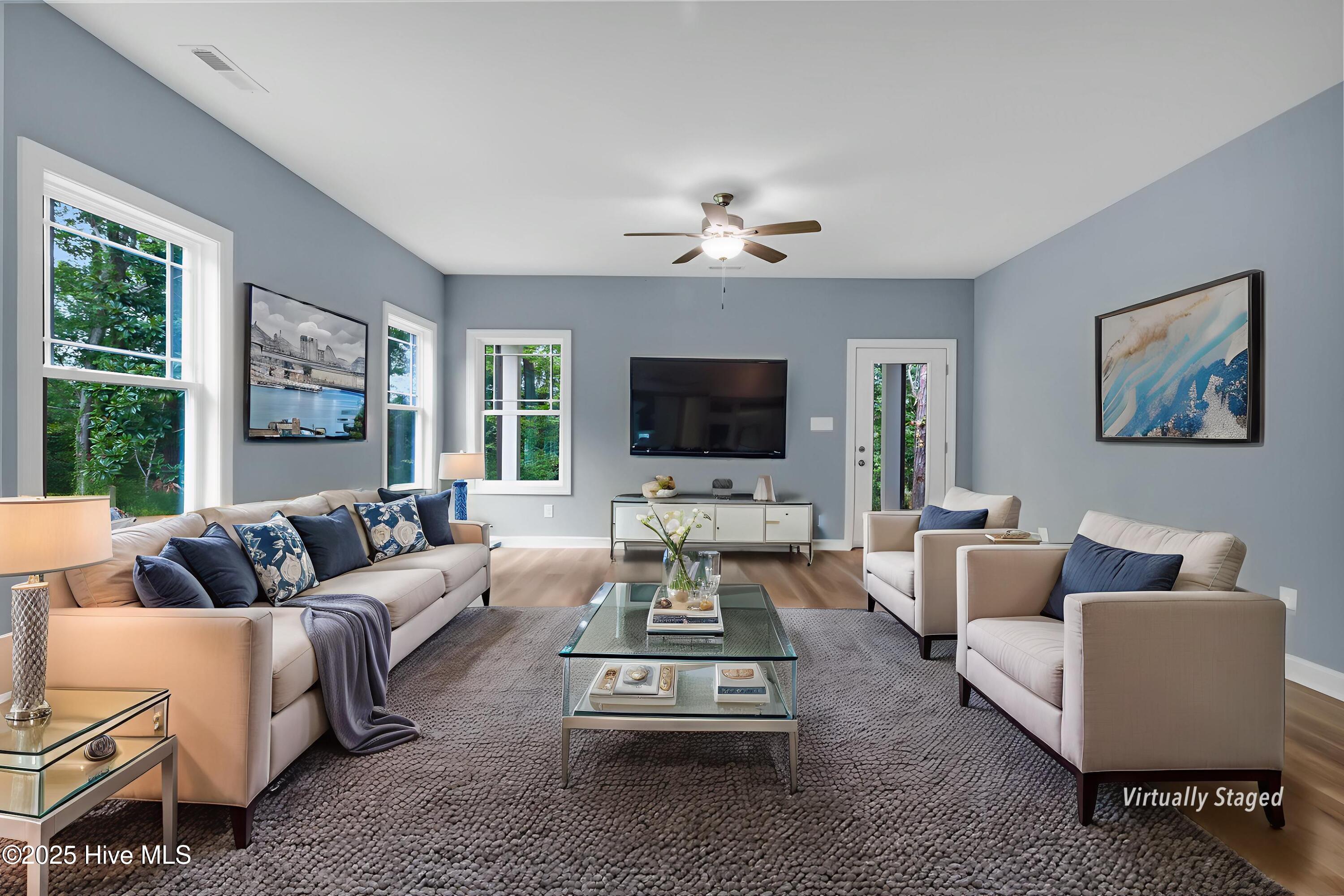 10_14 - Living Room - Modern - 1