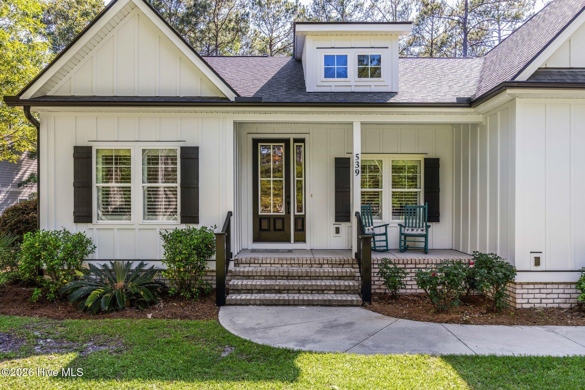 100575603 | Photo 5
