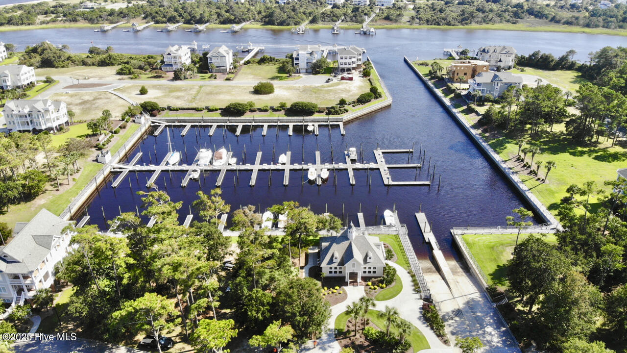 100493964 | Photo 67