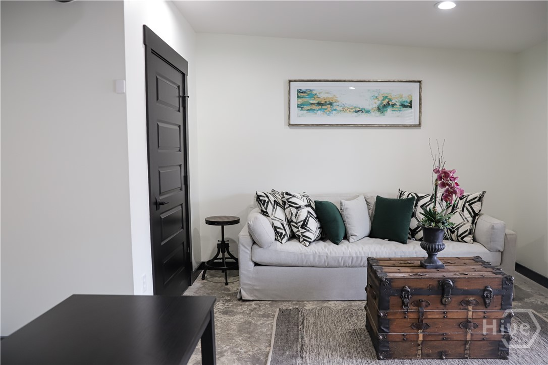 712 N Laurel Street UNIT 600, Springfield, GA, 31329