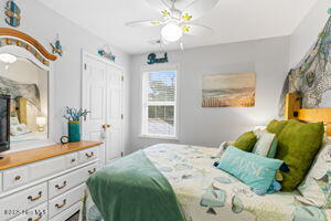 100566910 | Photo 18