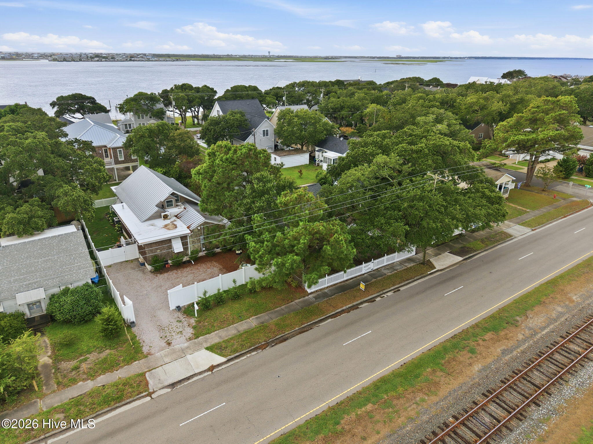 2609 Arendell Street,Morehead City