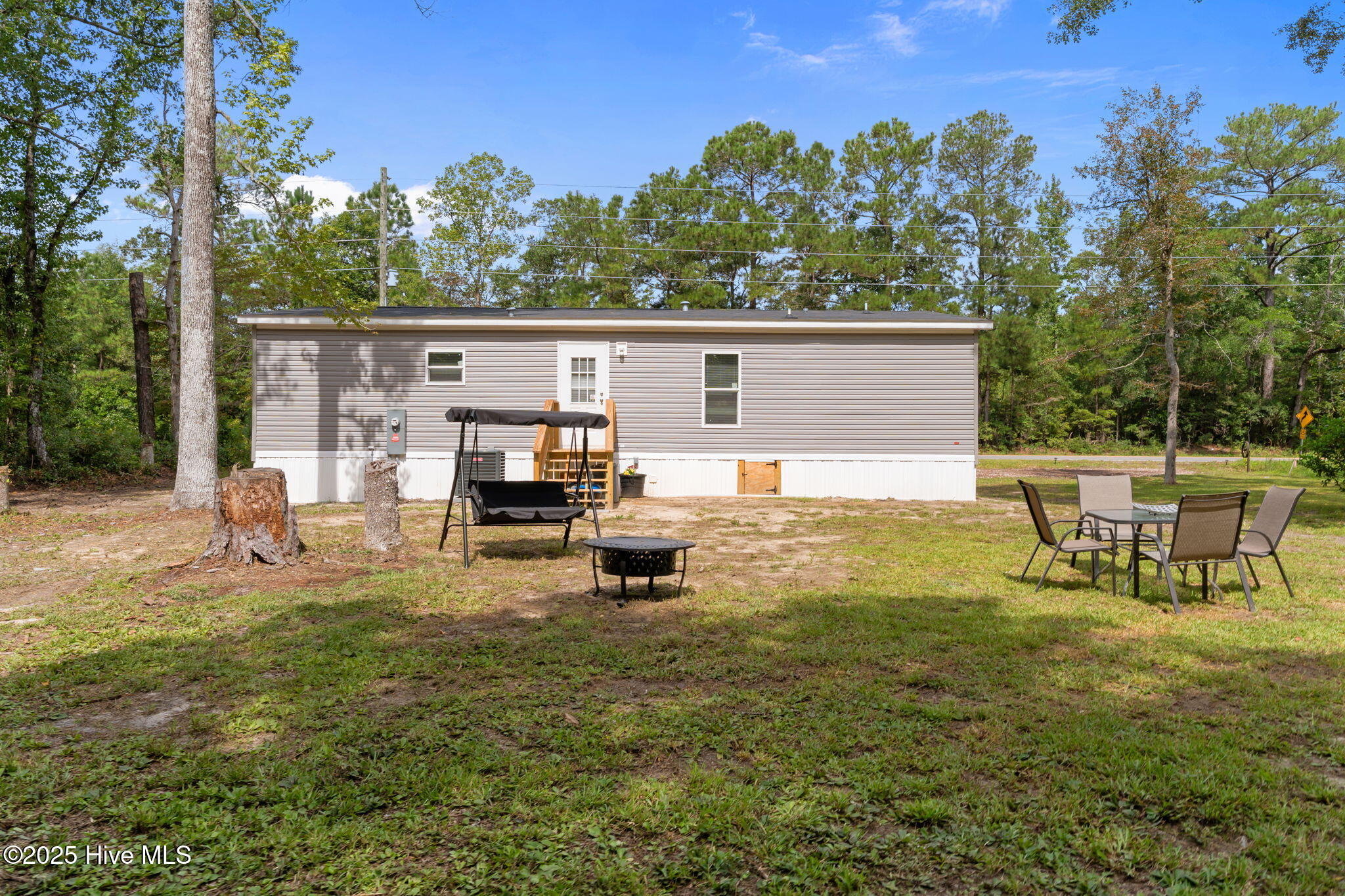 100522935 | Photo 35