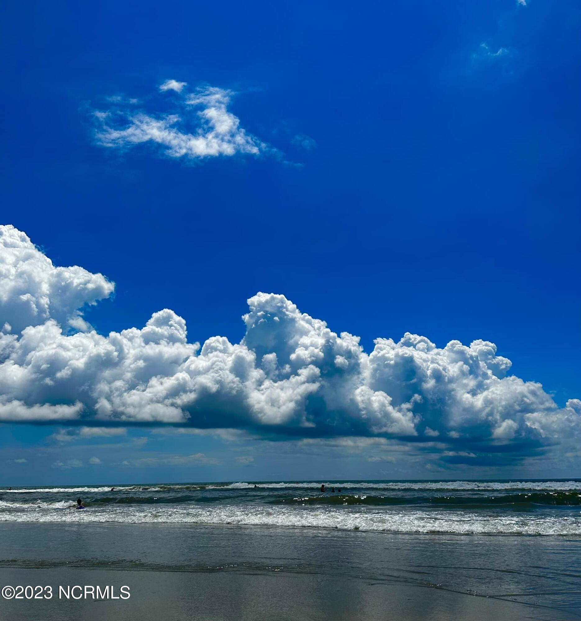 100411177 | Photo 29