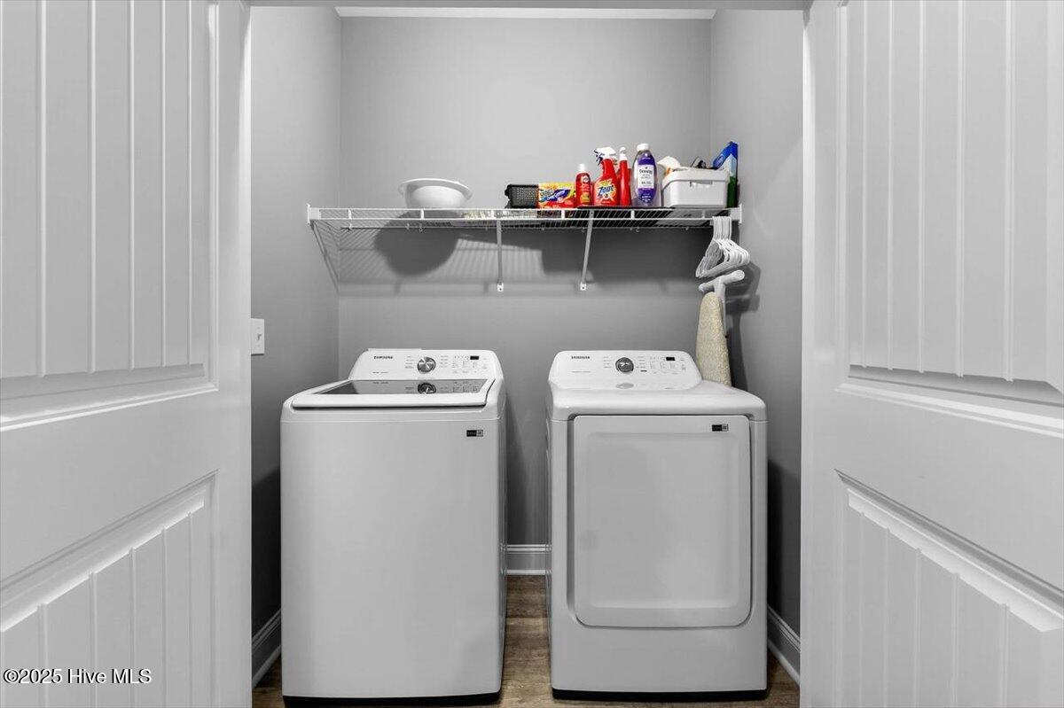 100533922 | Photo 31