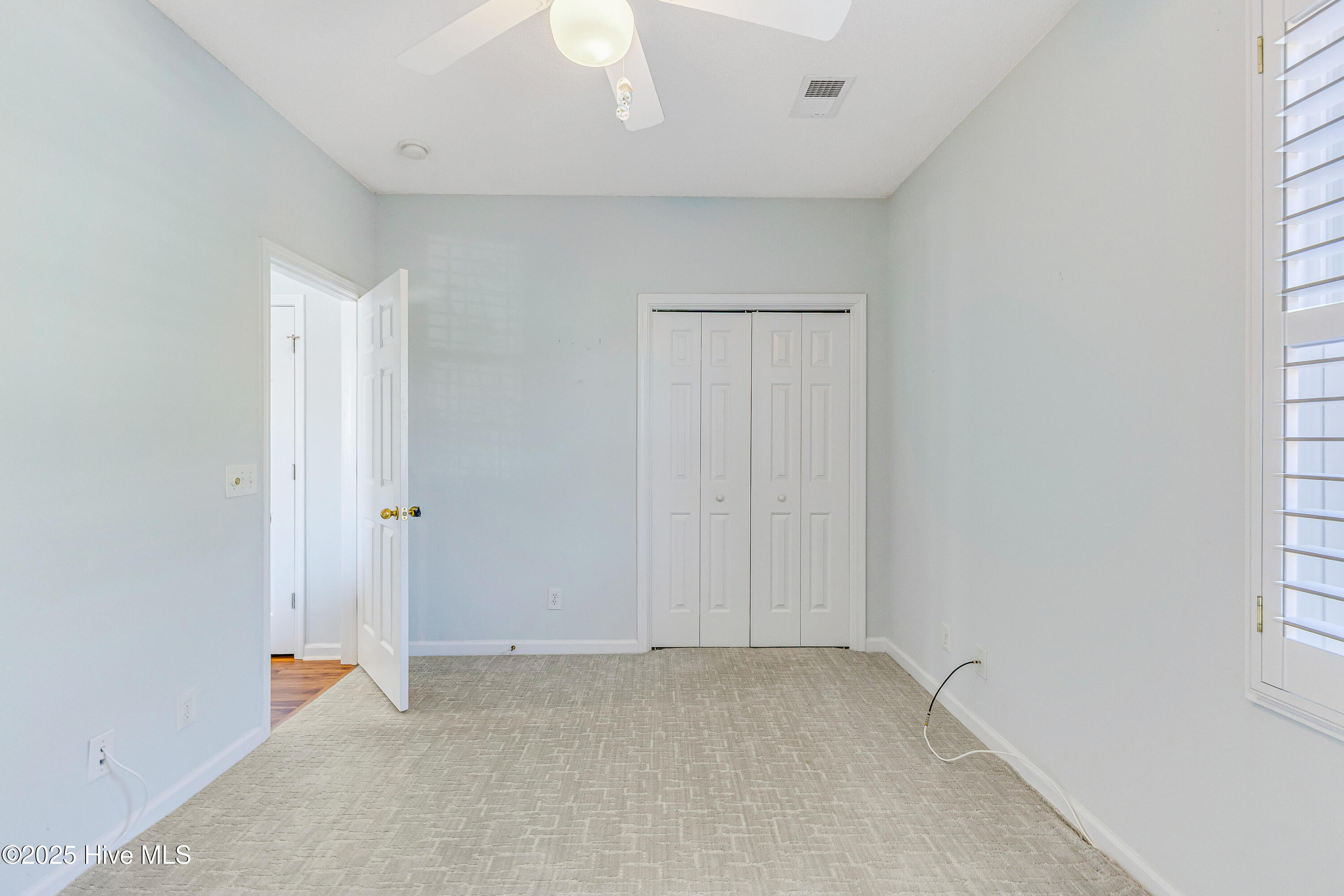 100544193 | Photo 23