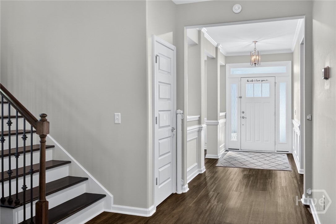 Foyer . Stairway Entrance