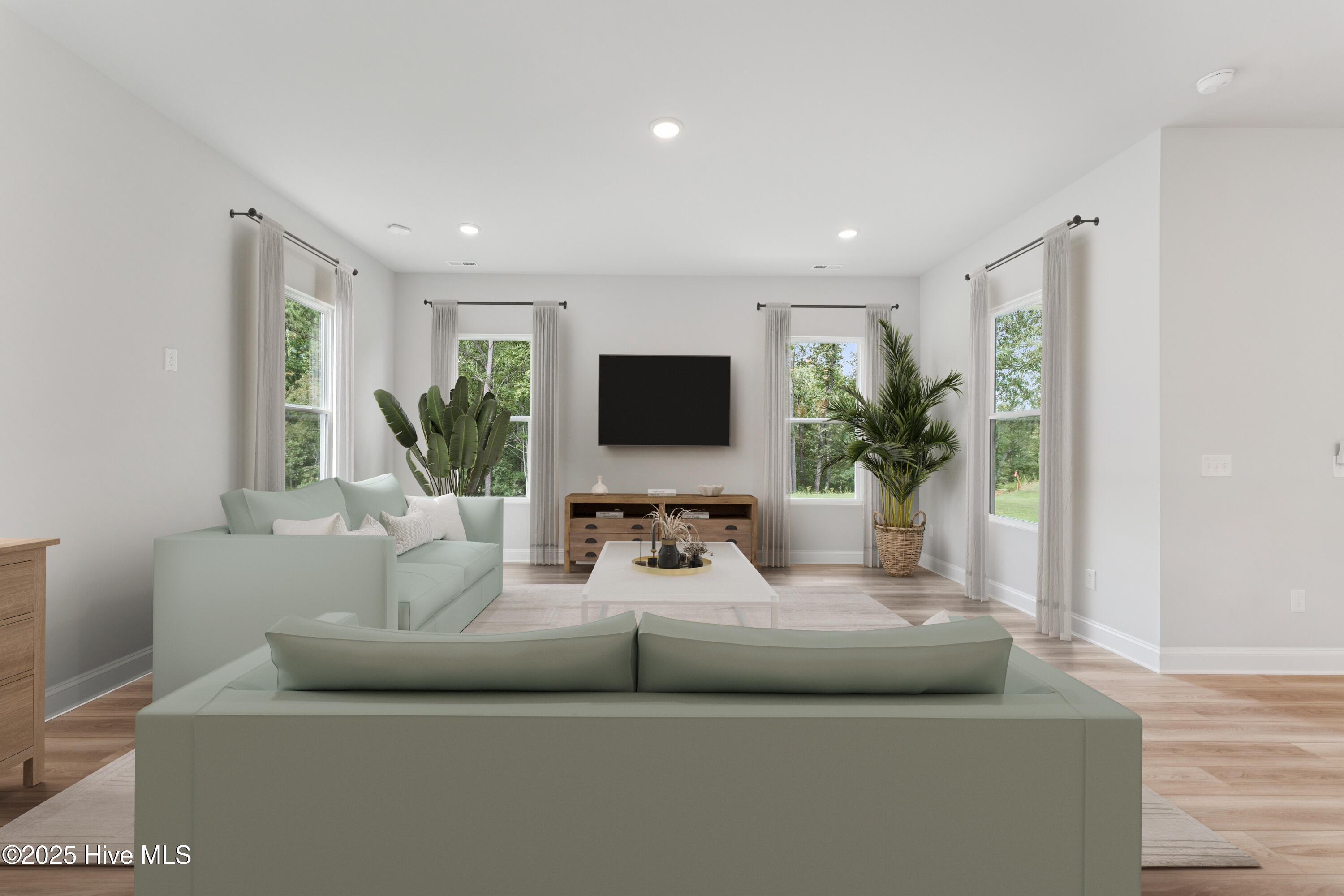 100554656 | Photo 12