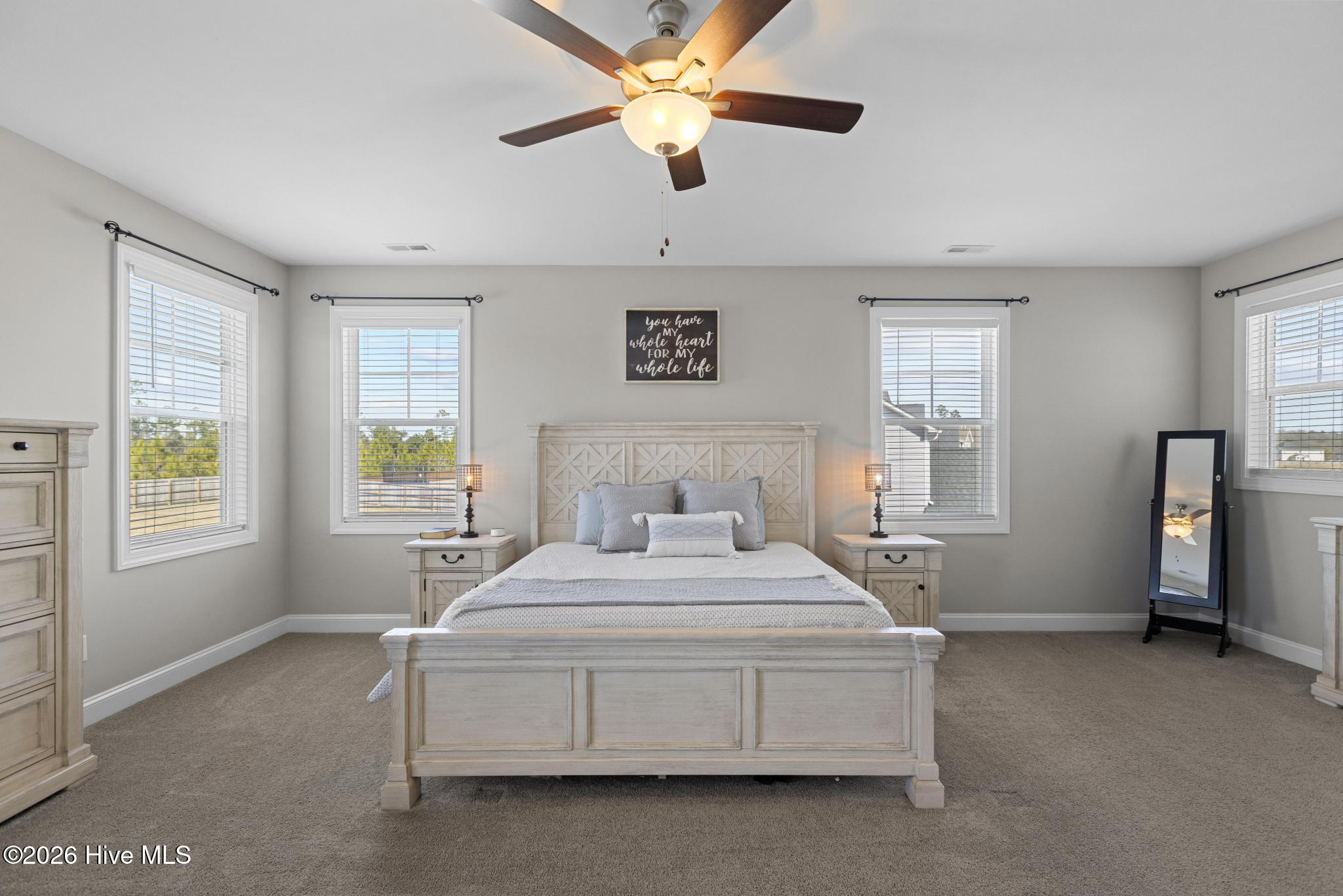 100557095 | Photo 30