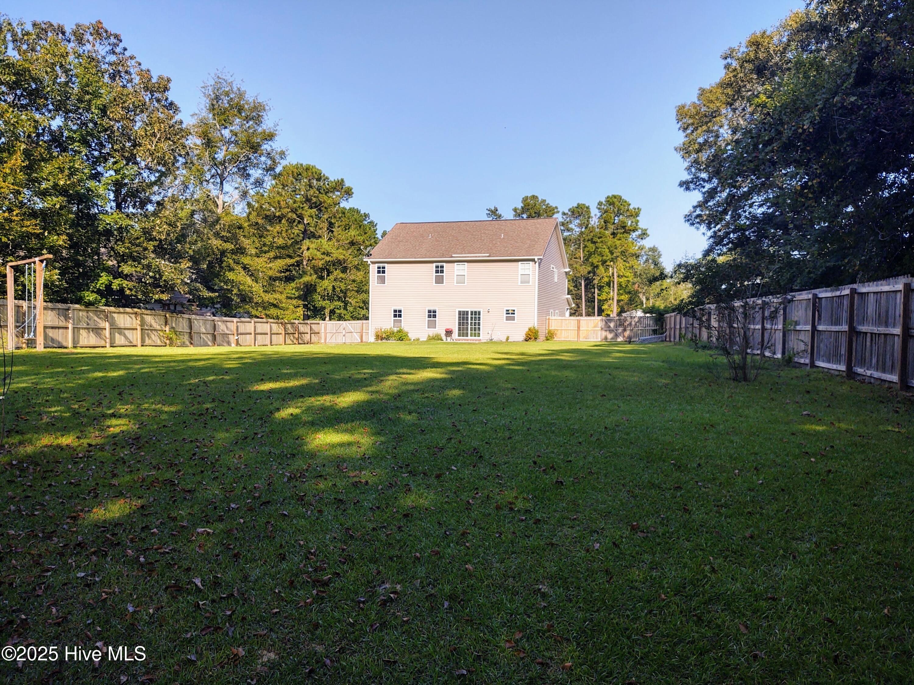 100551344 | Photo 40