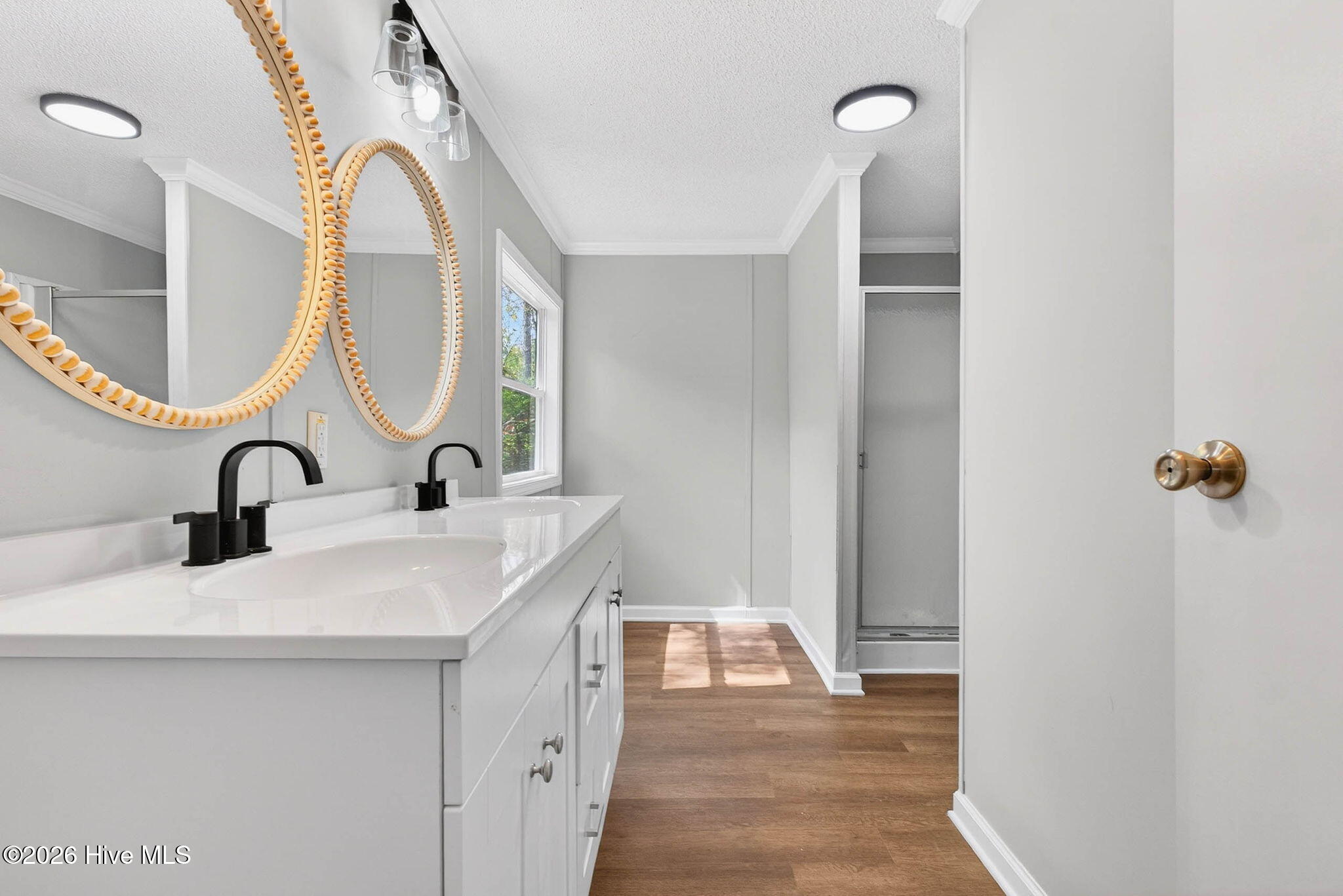 100565038 | Photo 19