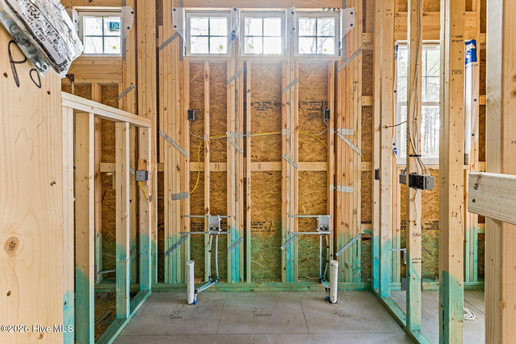 100554434 | Photo 14