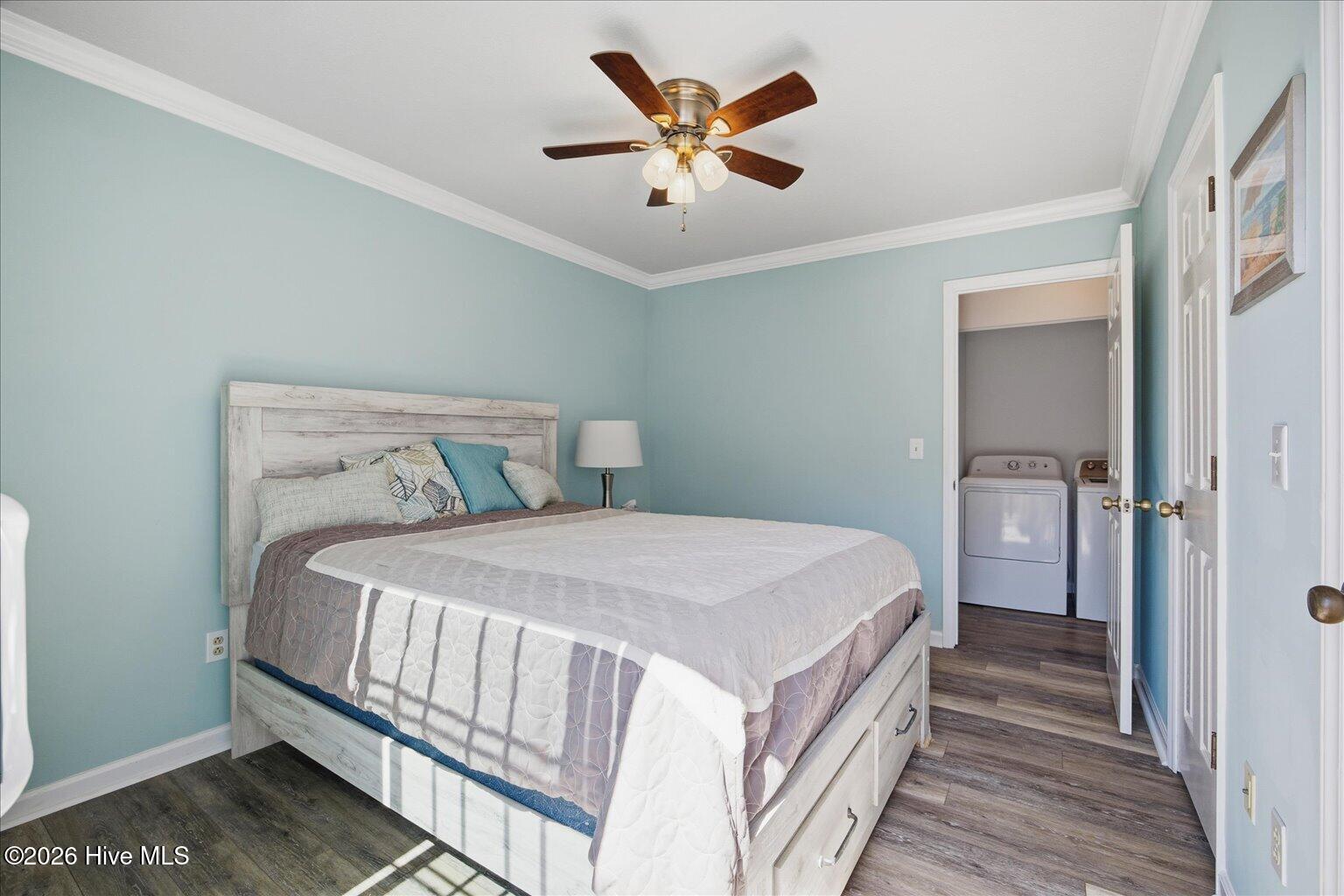 100570154 | Photo 51