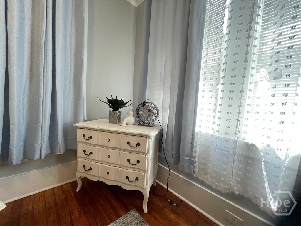 210 E State Street, Savannah, GA, 31401