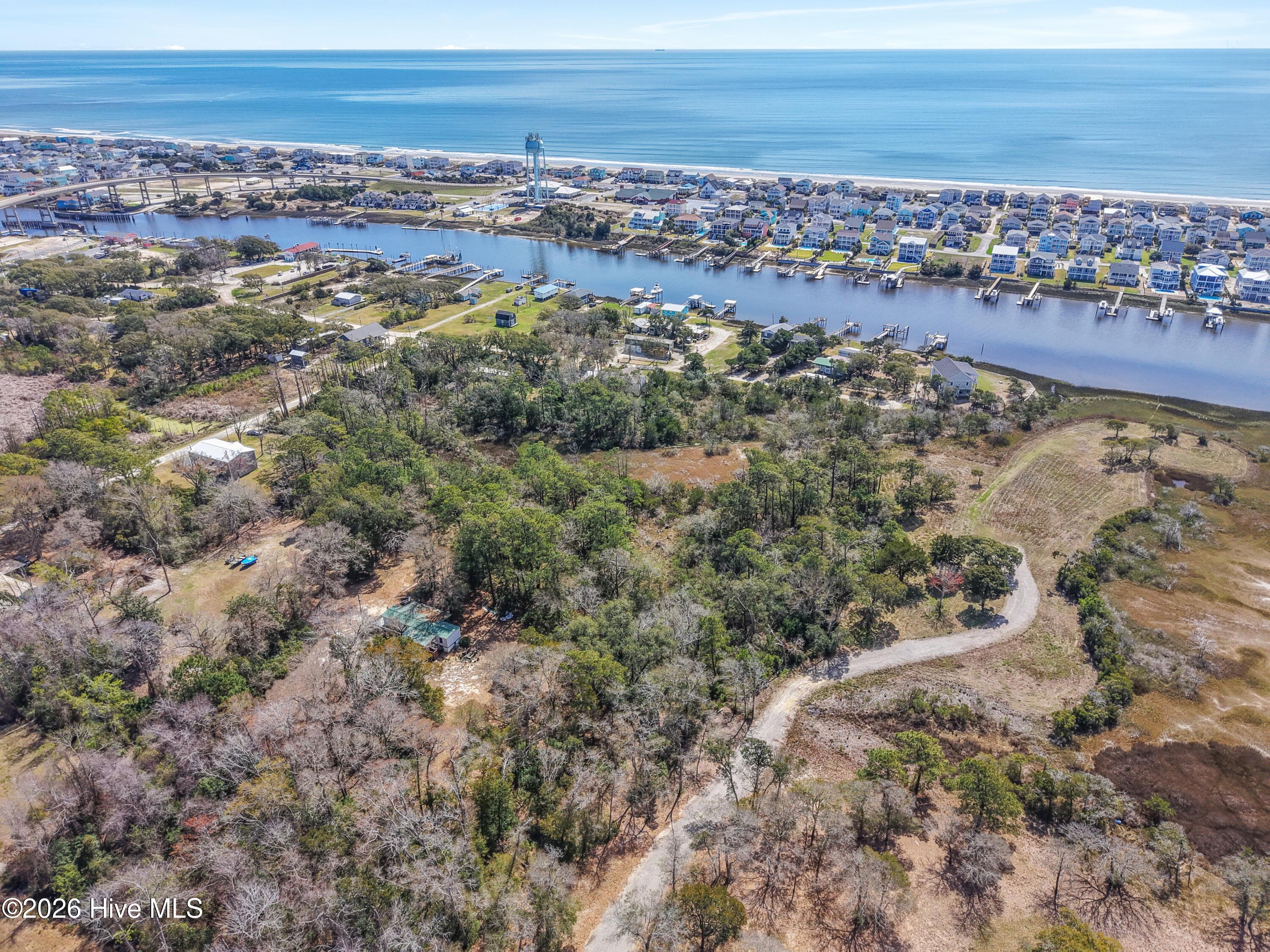 100567014 | Photo 22