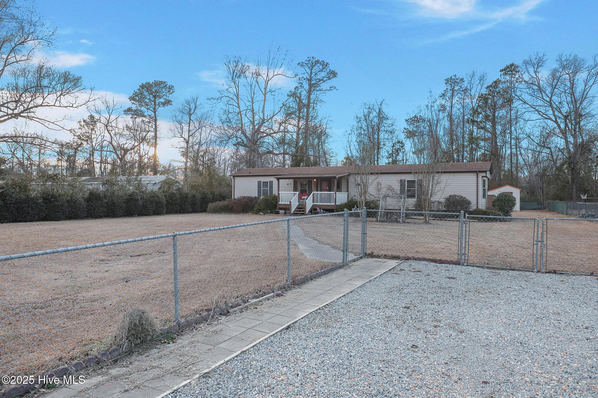 312 Queens Road,Hubert