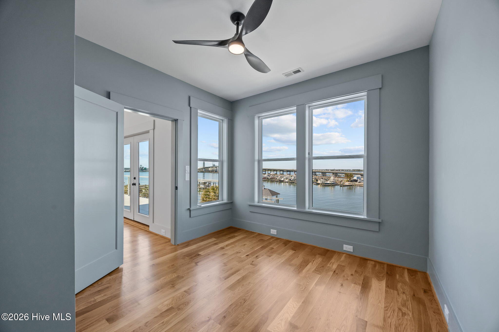 208 Radio Island Road, Morehead City, NC, 28557