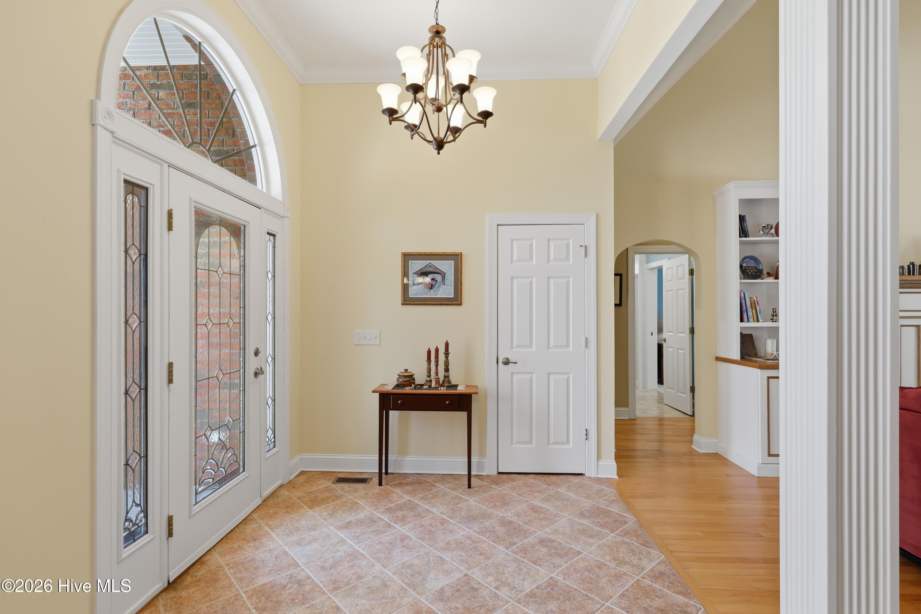 100558139 | Photo 10