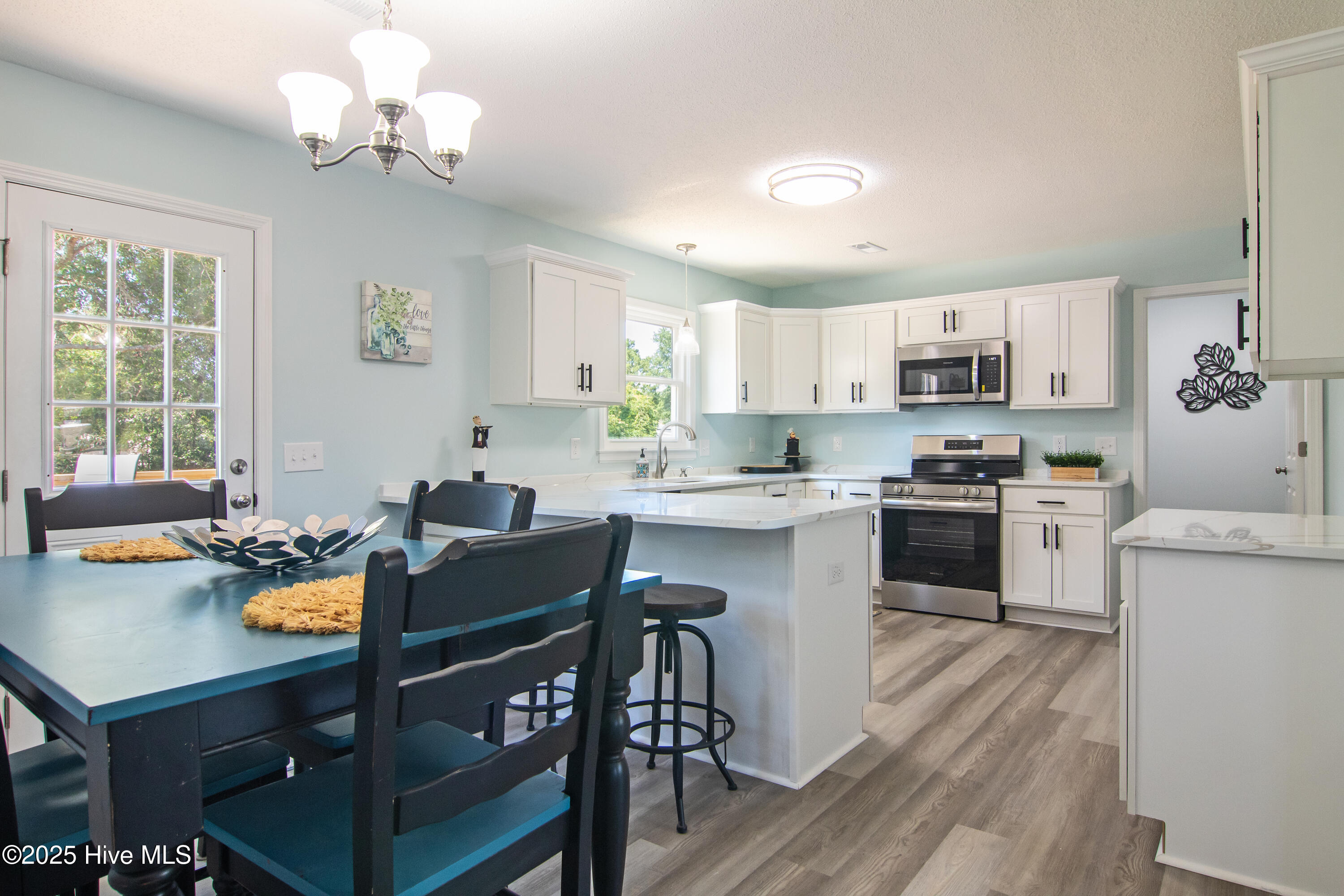 100529412 | Photo 12