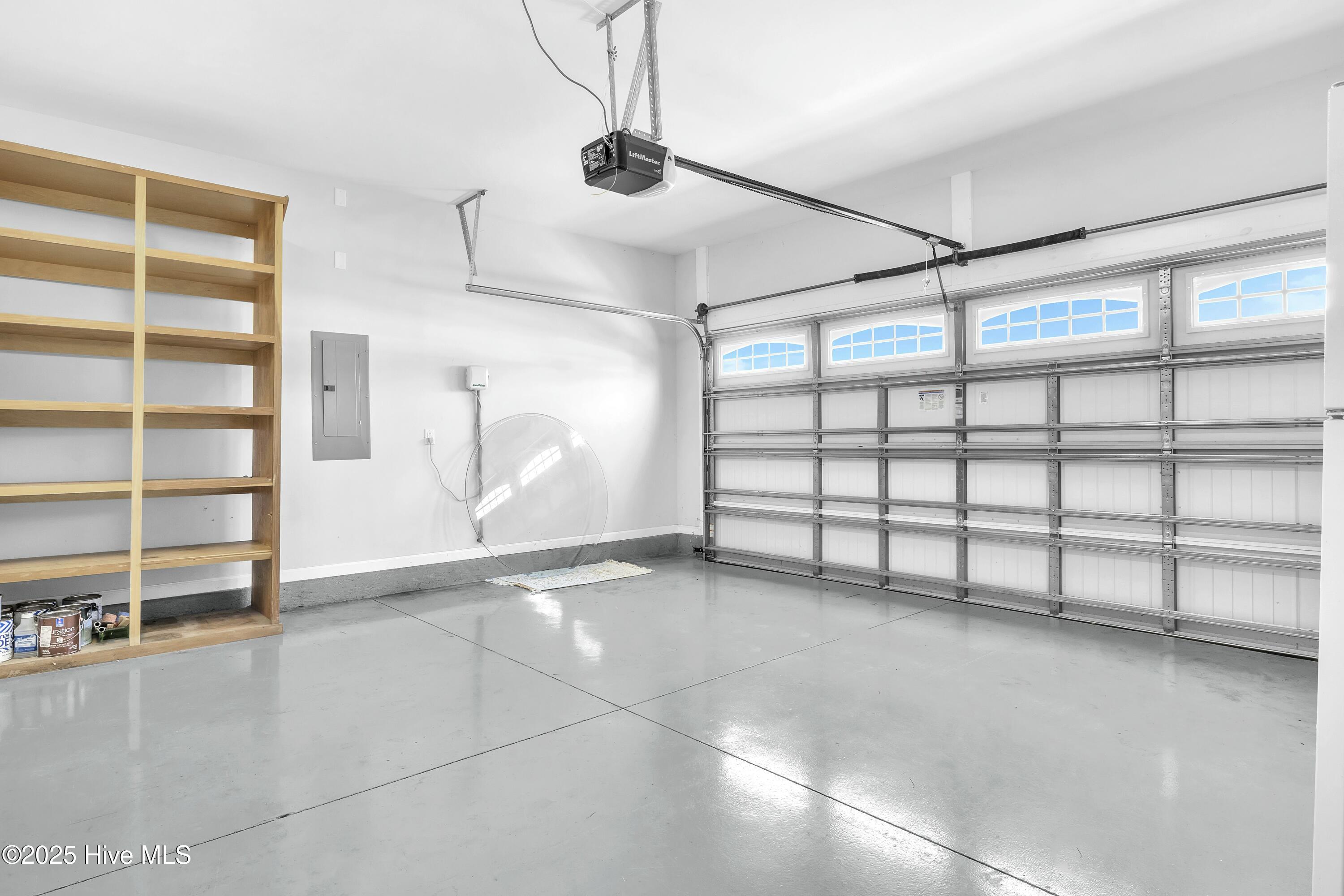 100489569 | Photo 21