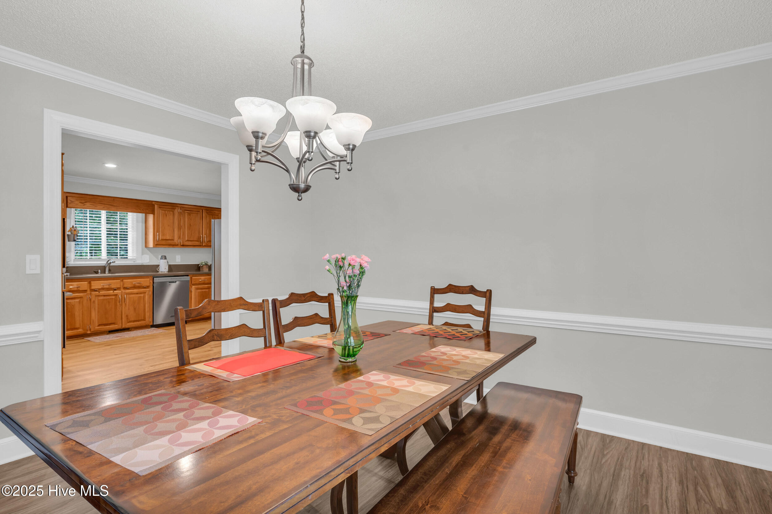 100537583 | Photo 20