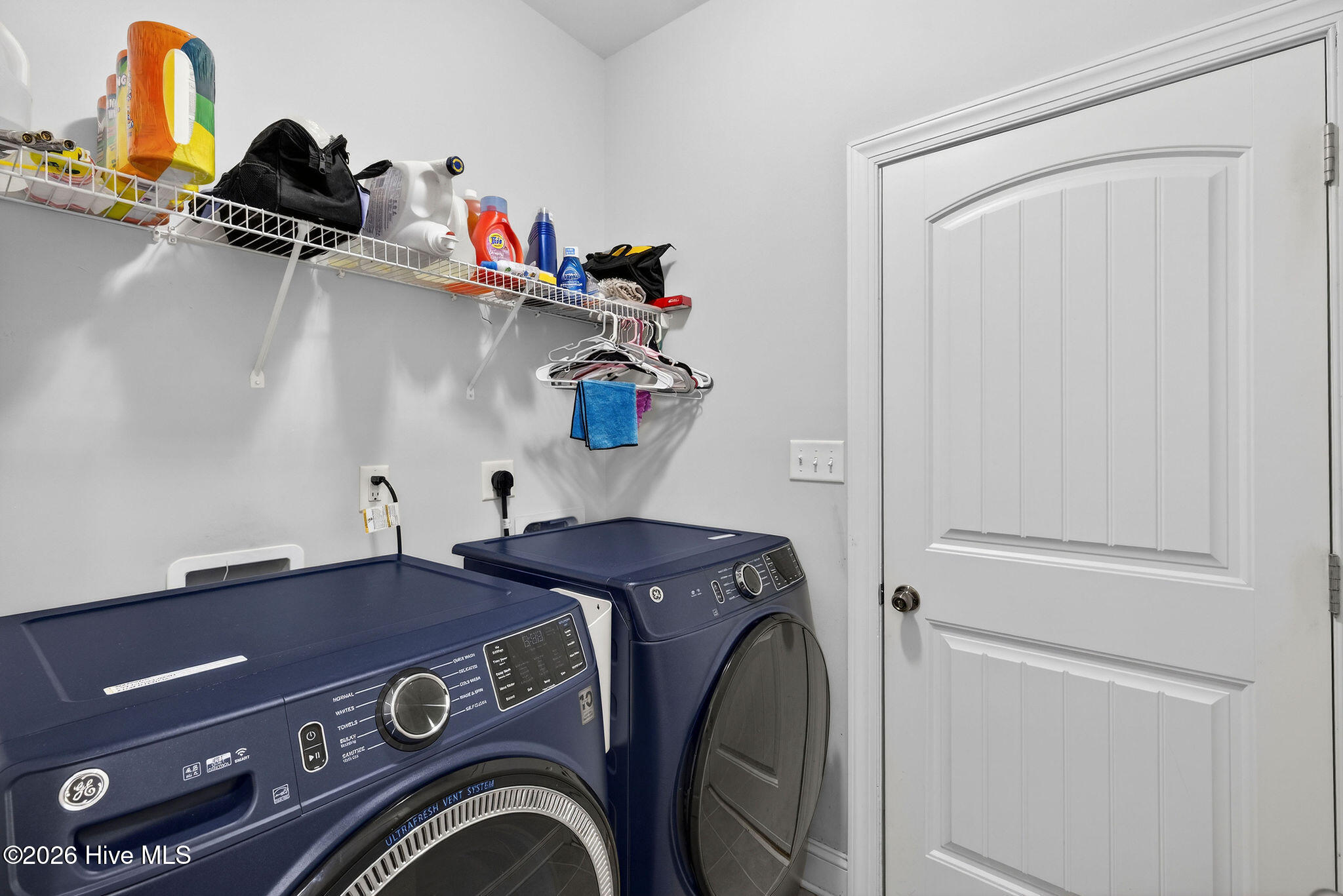 100557358 | Photo 14