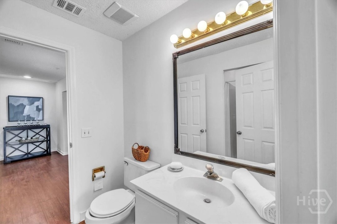 3005 River Drive UNIT 302, Savannah, GA, 31404