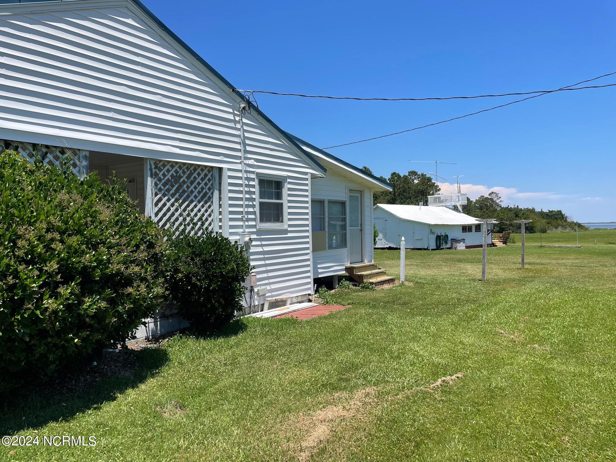2604 Cedar Island Road,Cedar Island