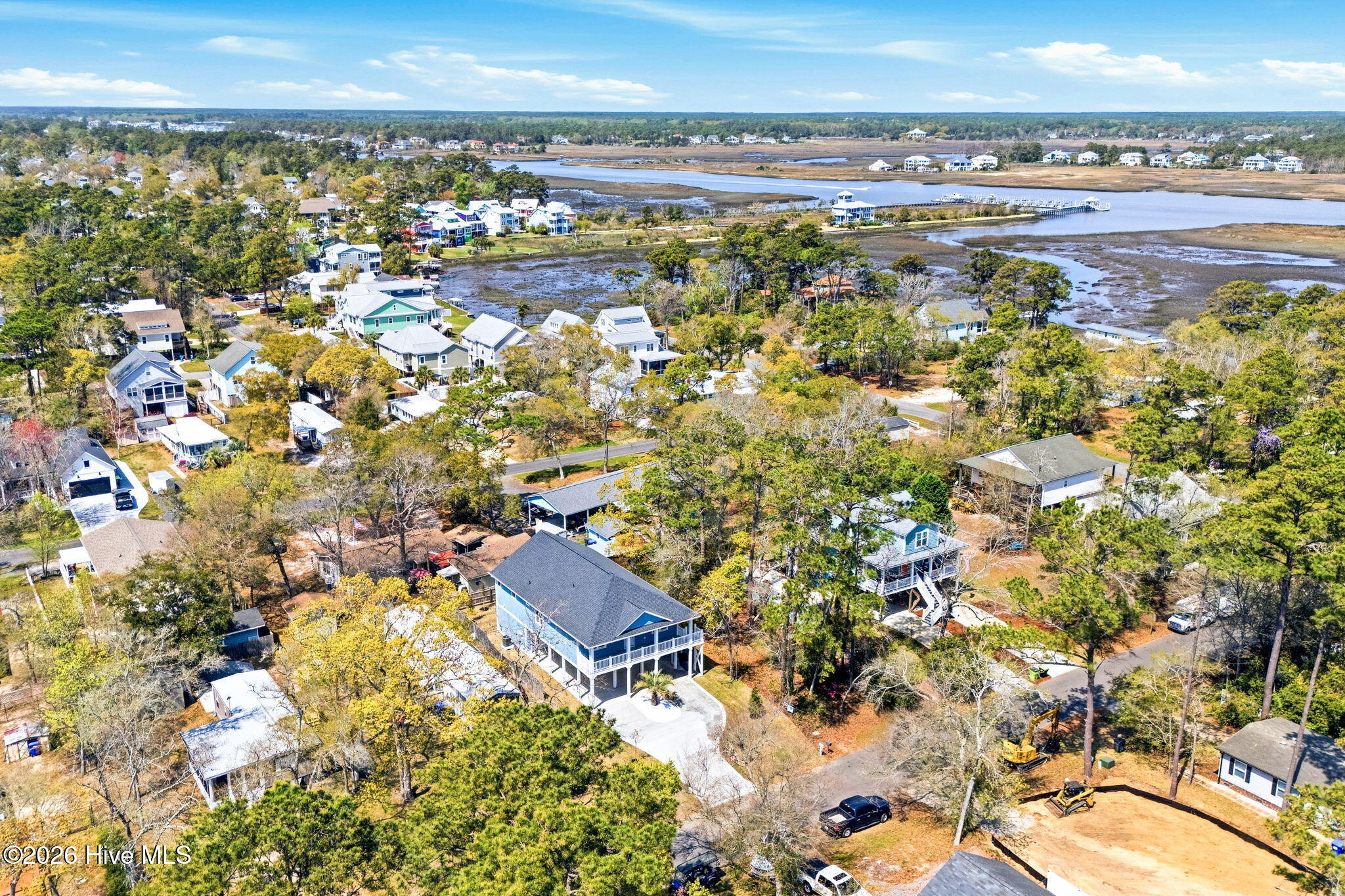 100566830 | Photo 11