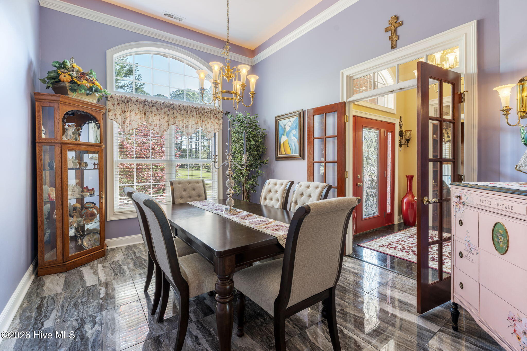 100563951 | Photo 20