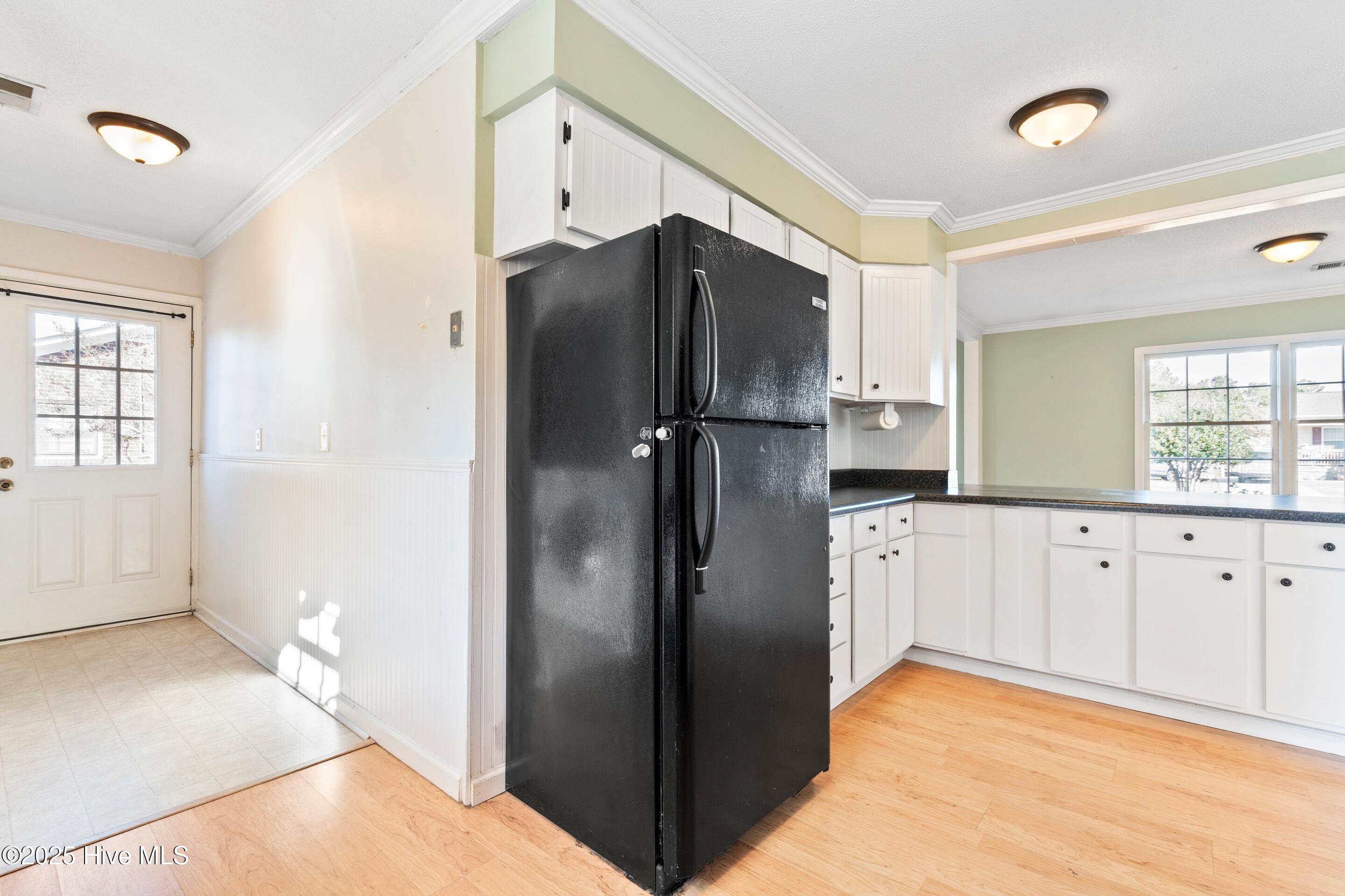 100546028 | Photo 17