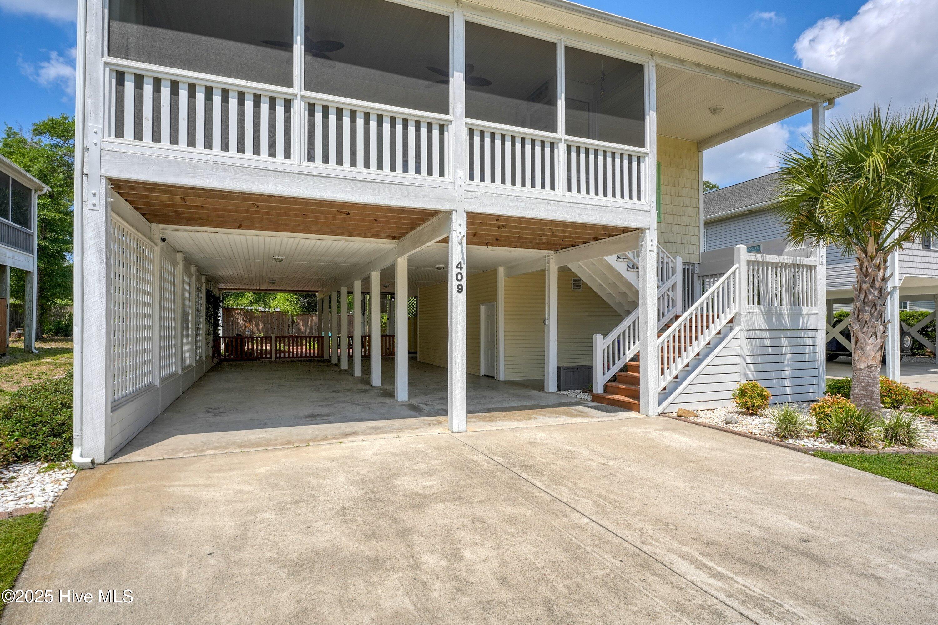 100541336 | Photo 65