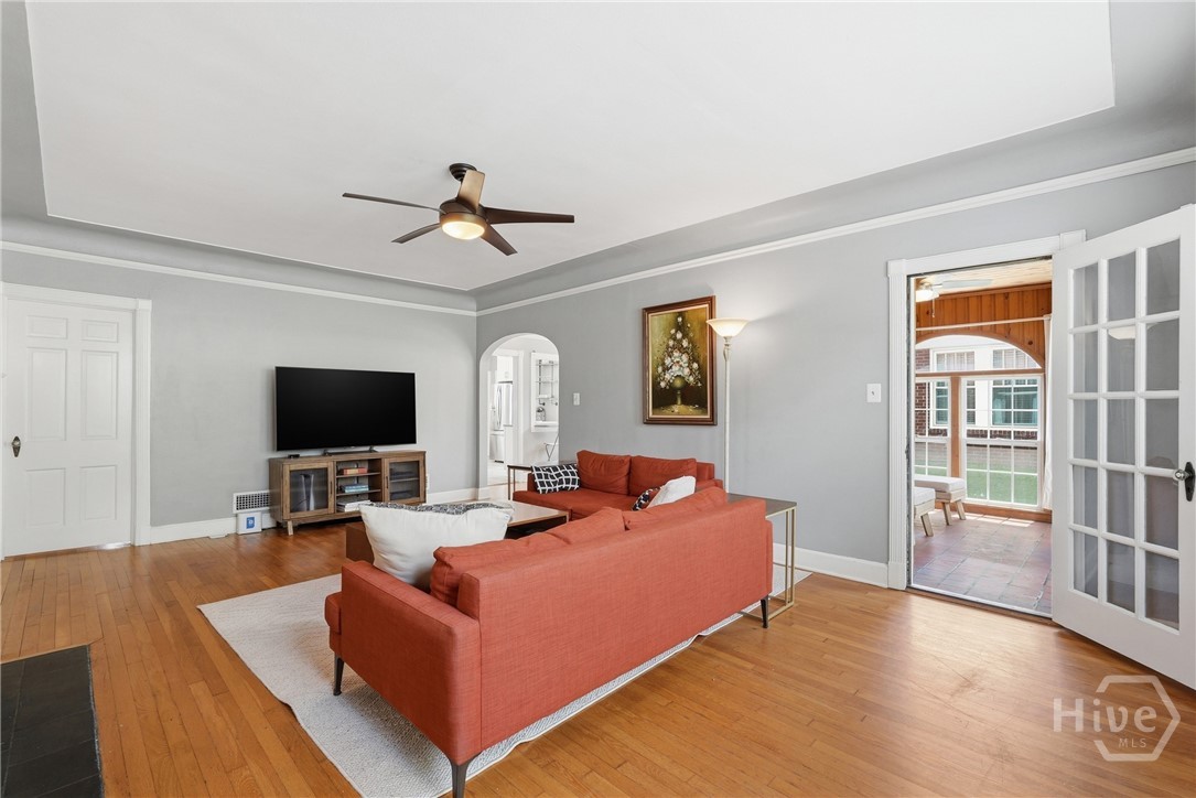 Homes for sale in Savannah, GA | 326 E 53Rd St, Savannah, GA 31405 | MLS# SA356231