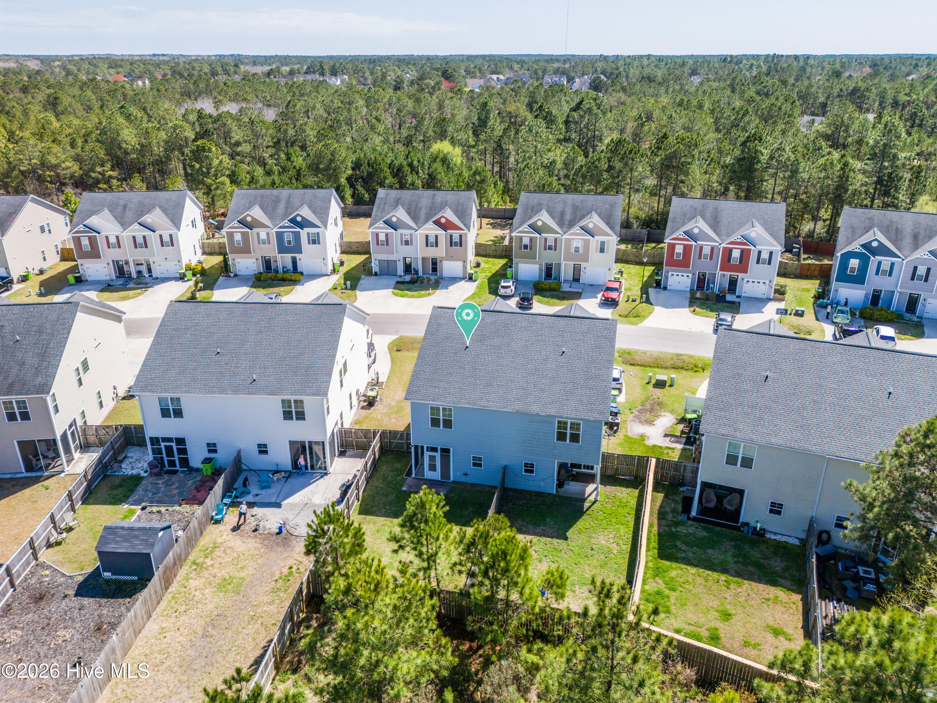 100560306 | Photo 31