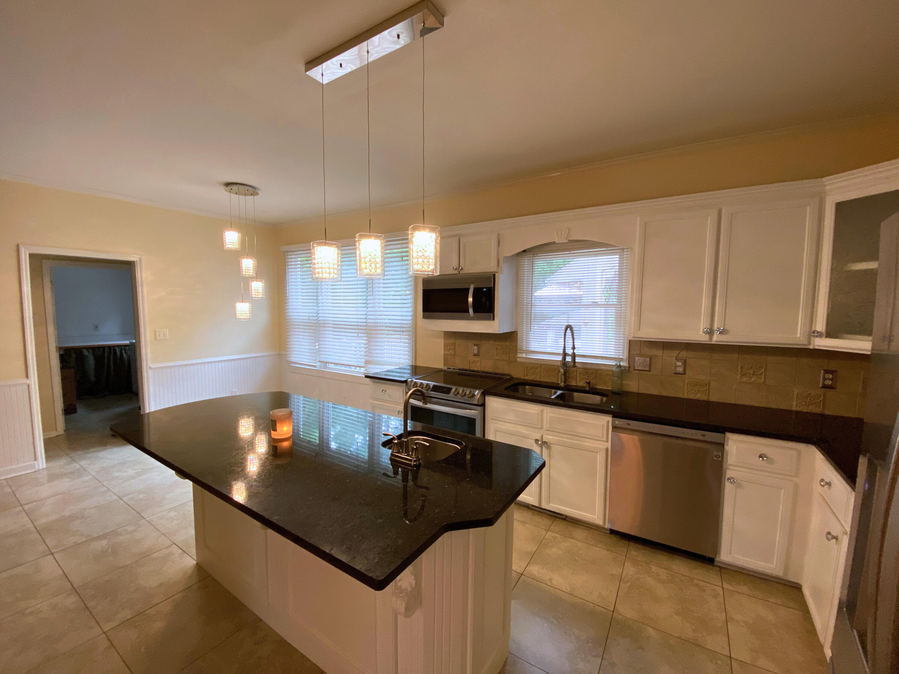 0b16a658-55ea-461b-8c40-813f89123848