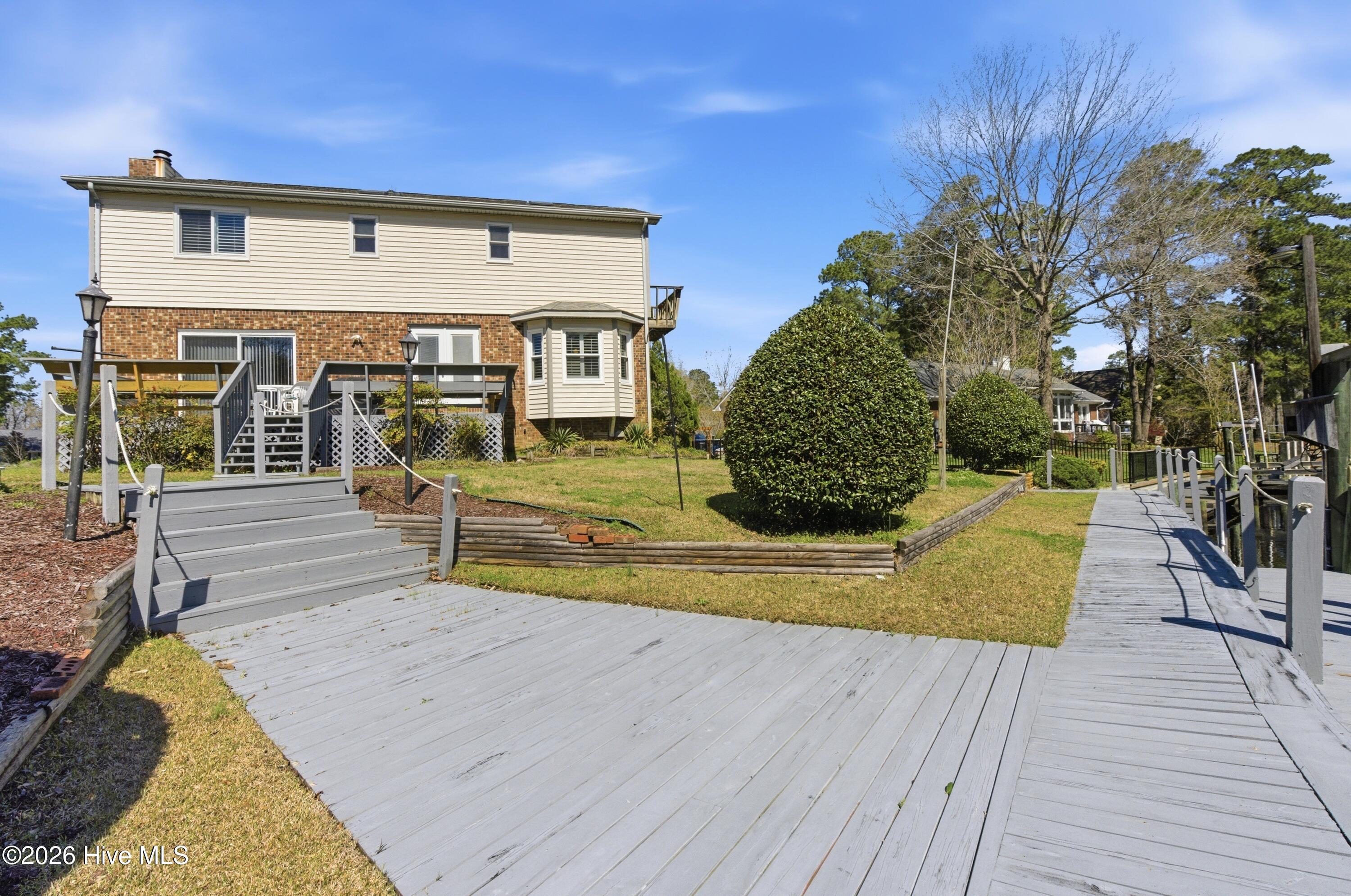 108 Mariners Court,New Bern