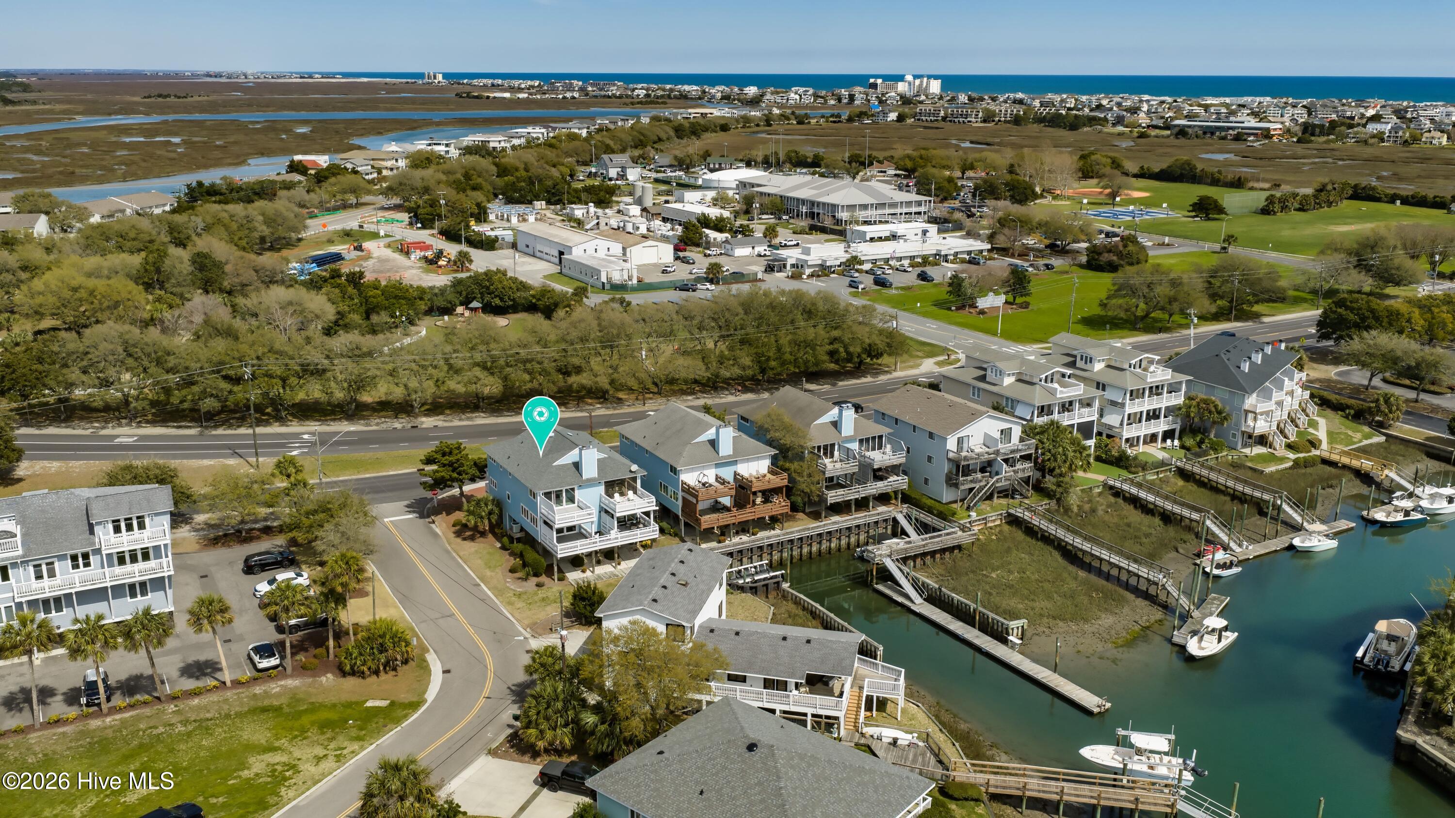 100561645 | Photo 40