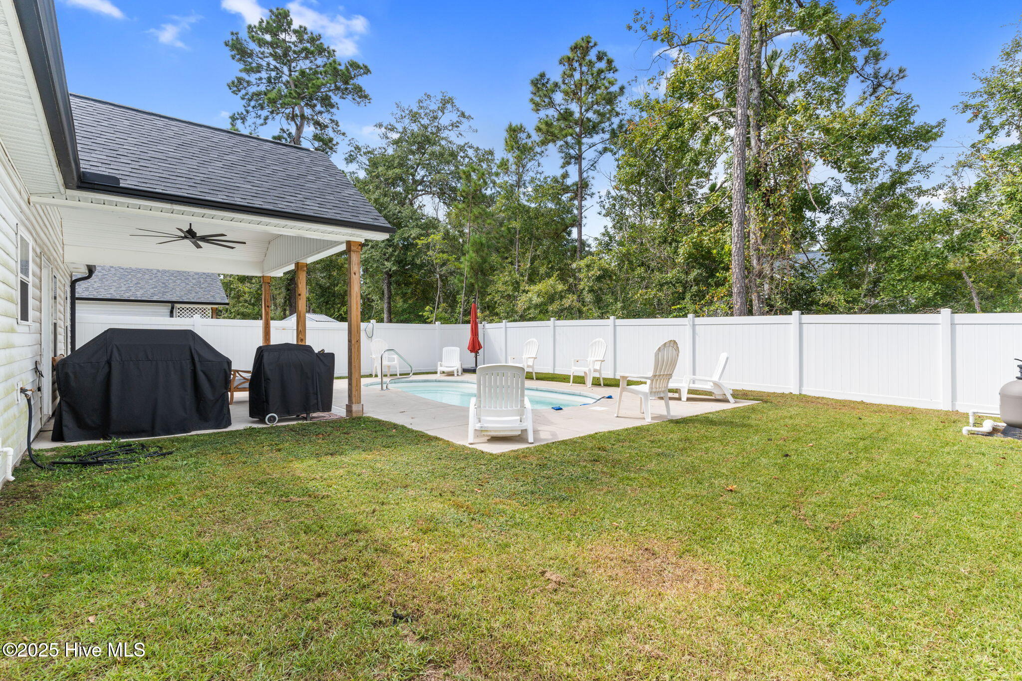 100533110 | Photo 29