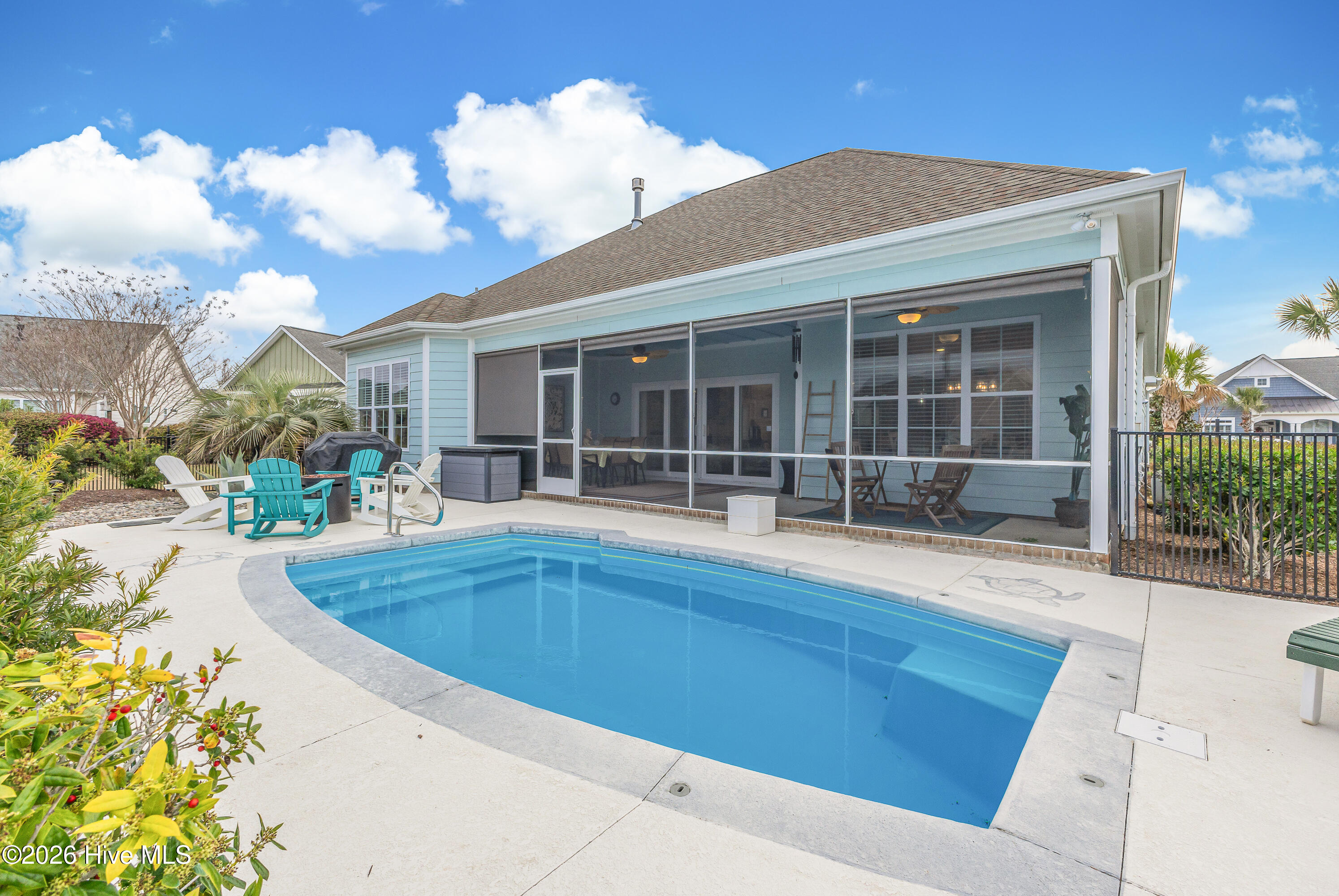 100555586 | Photo 41