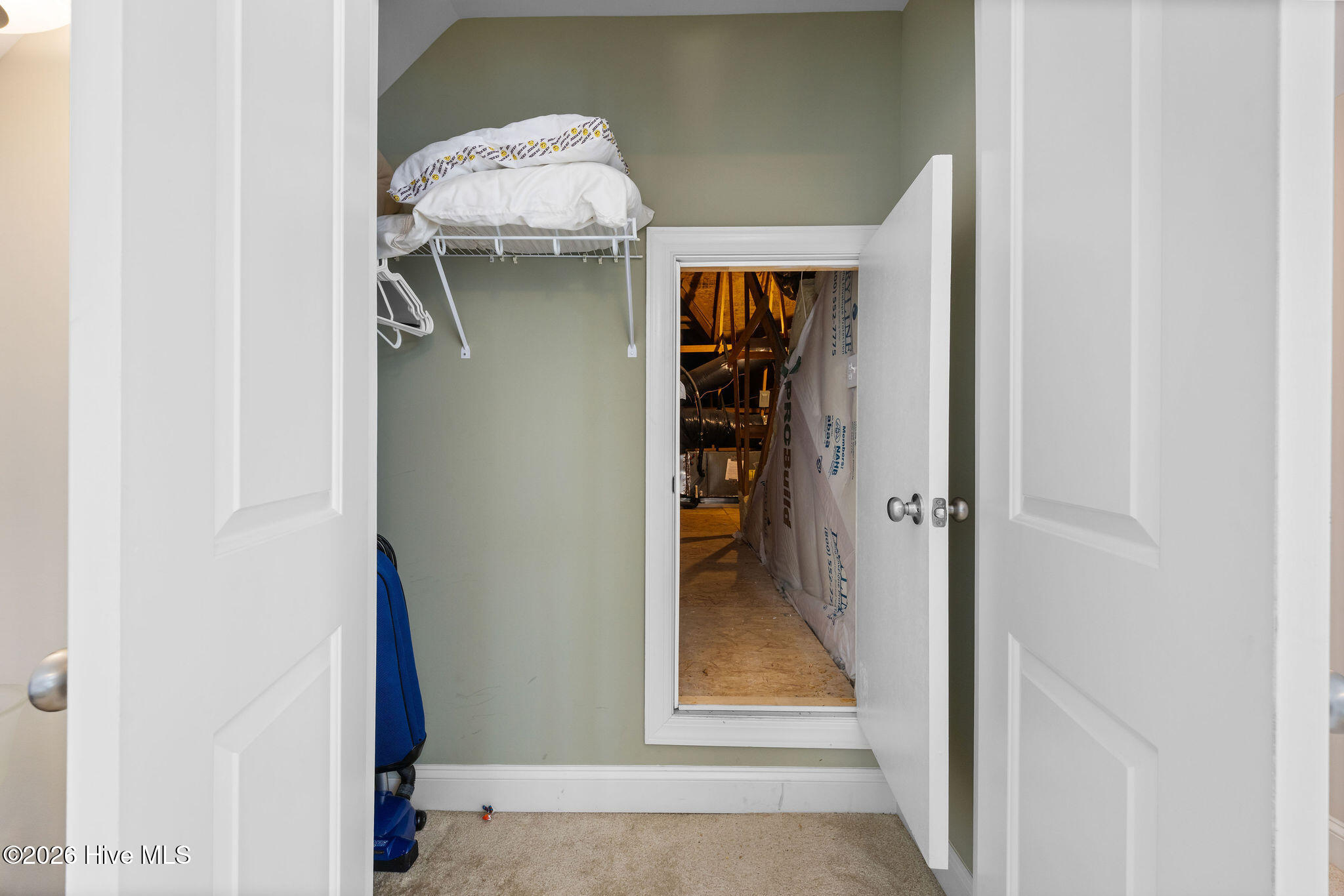 100554560 | Photo 43