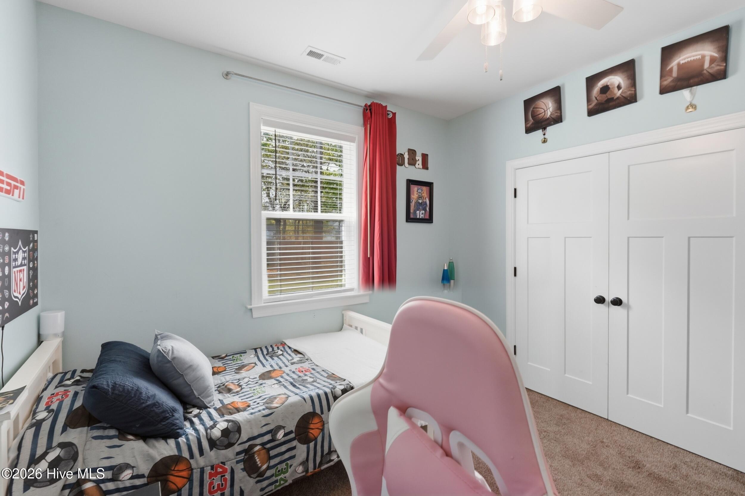 100565388 | Photo 46