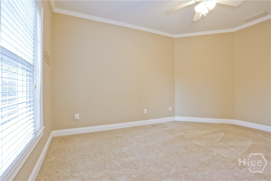 upper bedroom 1