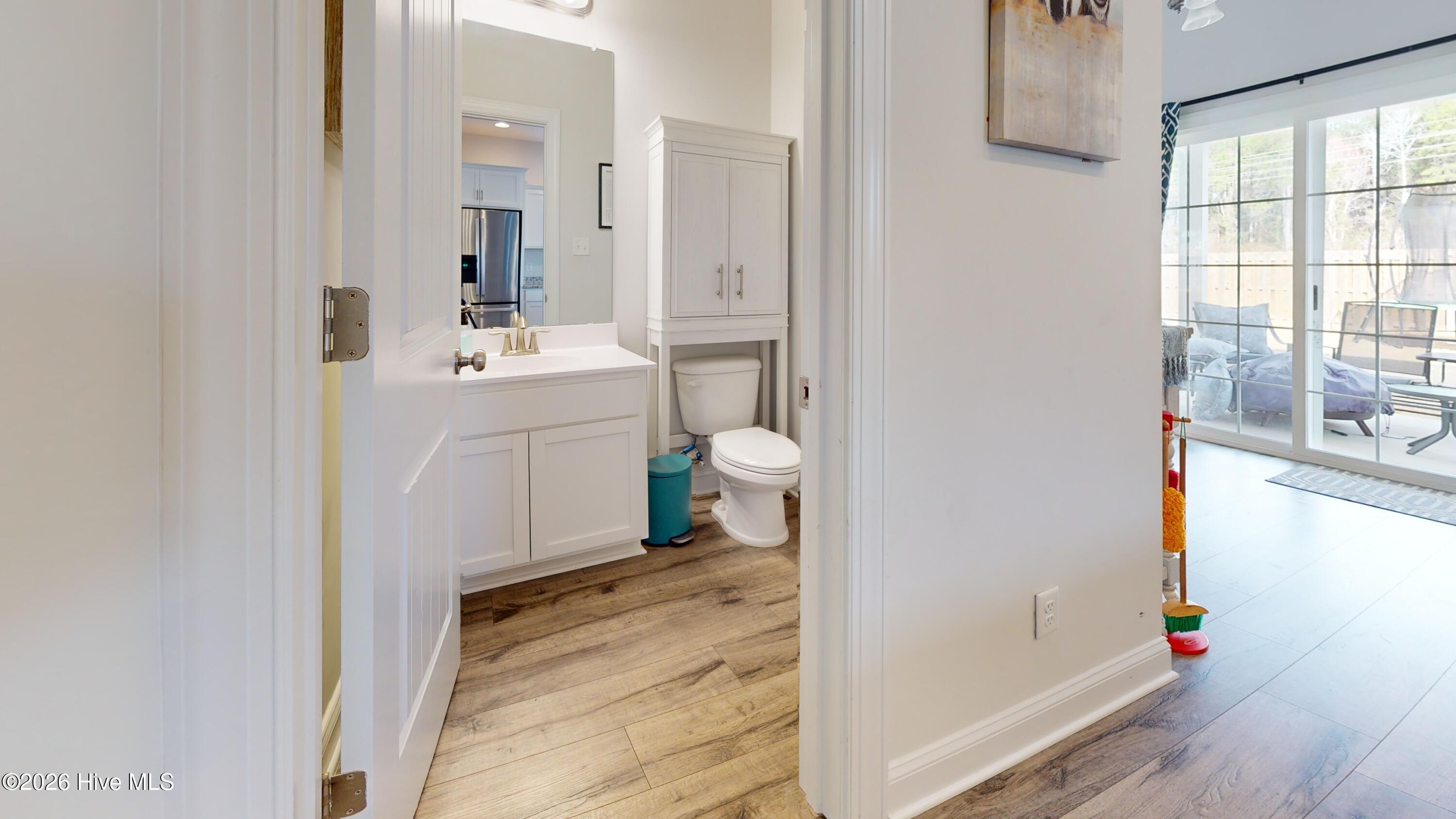 100559216 | Photo 28