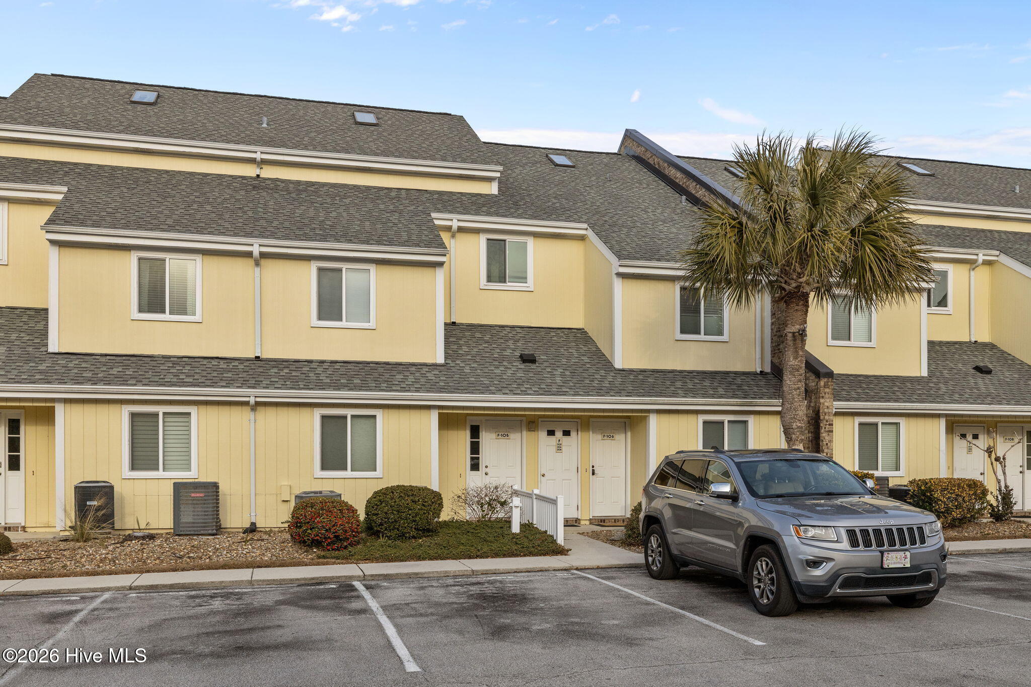 100552475 | Photo 27