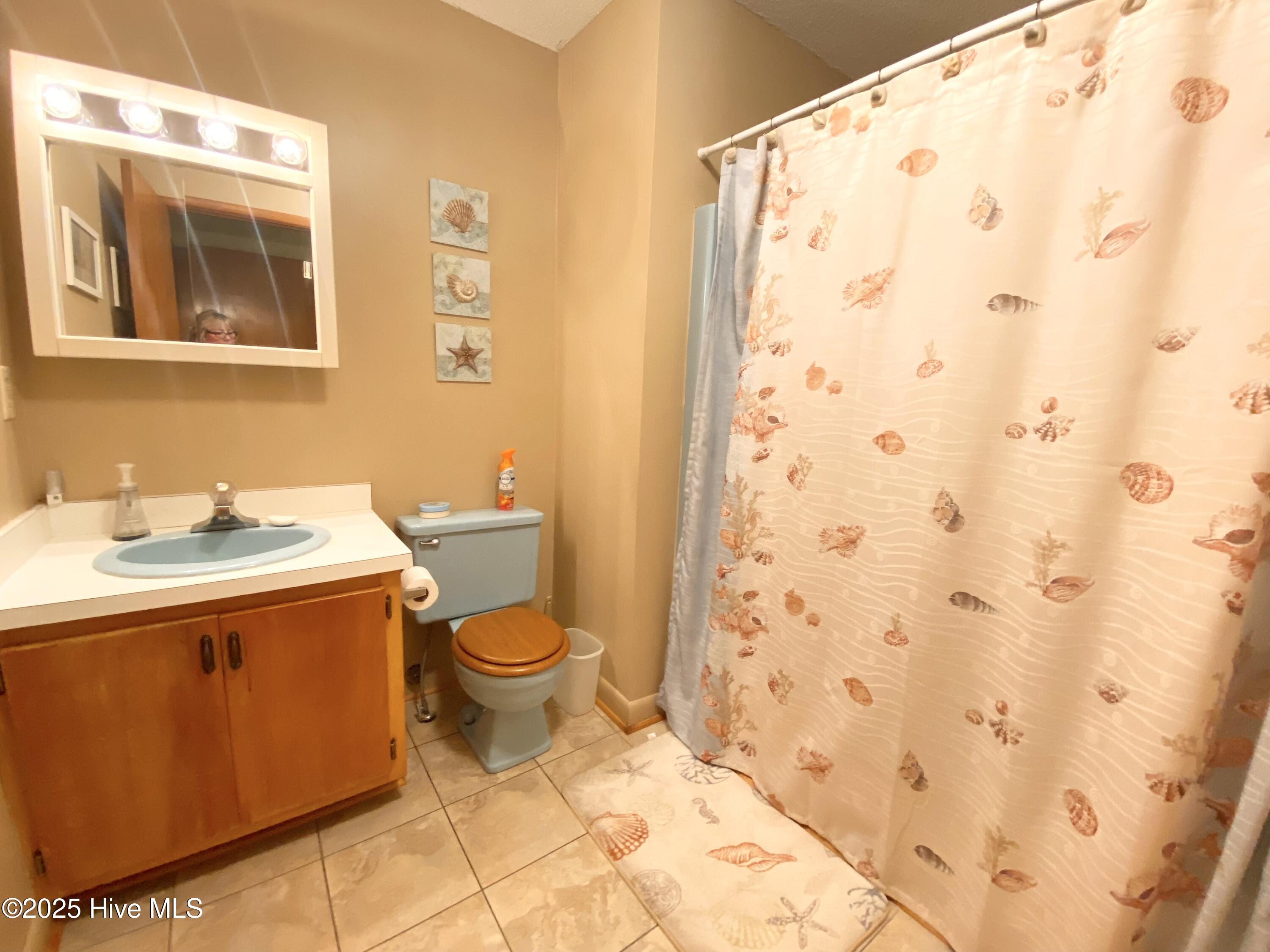 100501083 | Photo 20